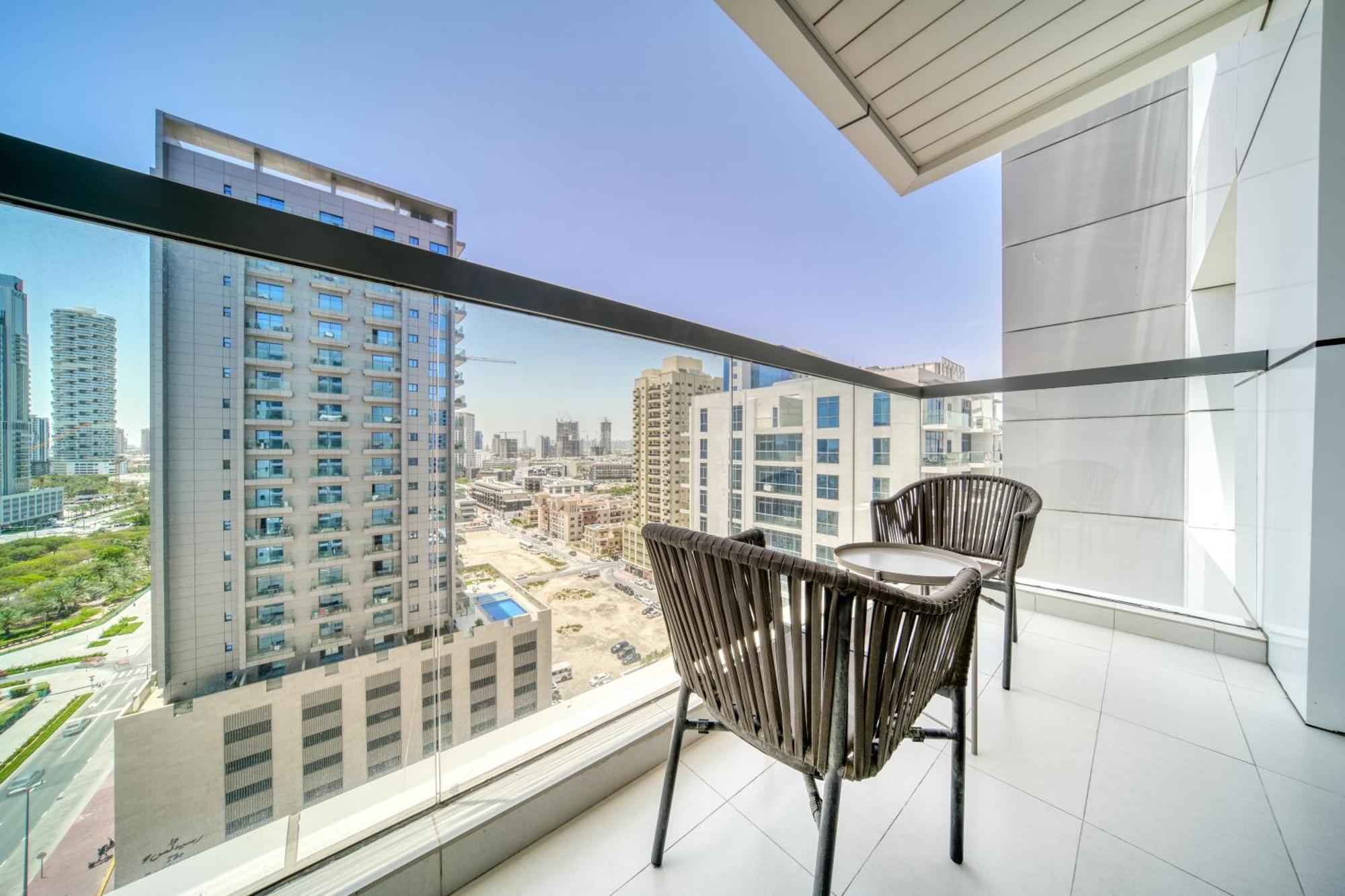 Stella Lana Tower * Dubai