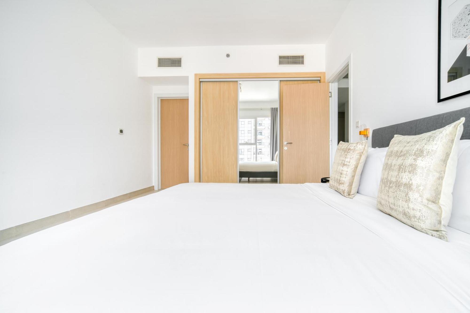 Aparthotel Stella Lana Tower Dubai
