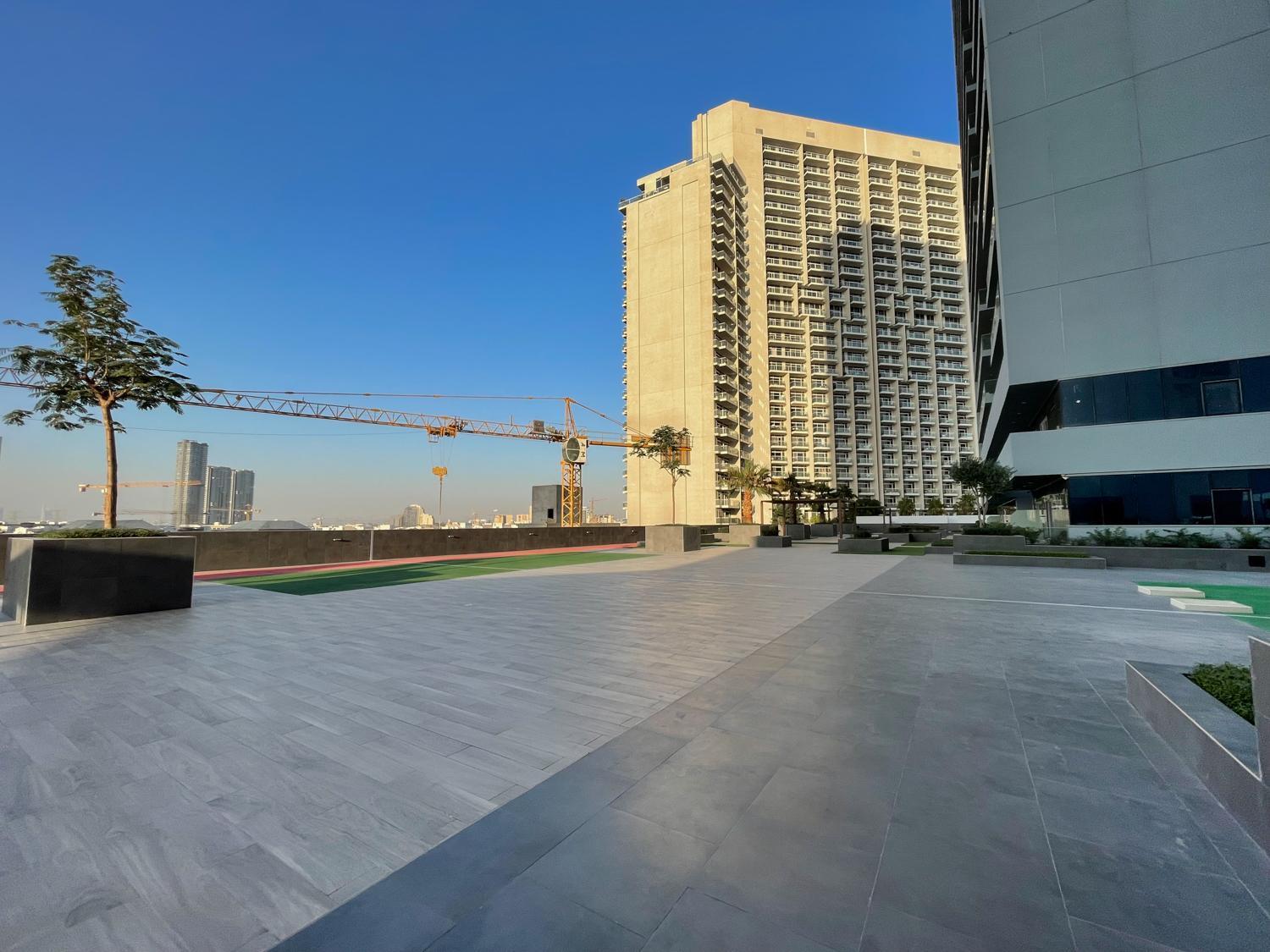 On 26th Floor & Beautiful Views Apartment *