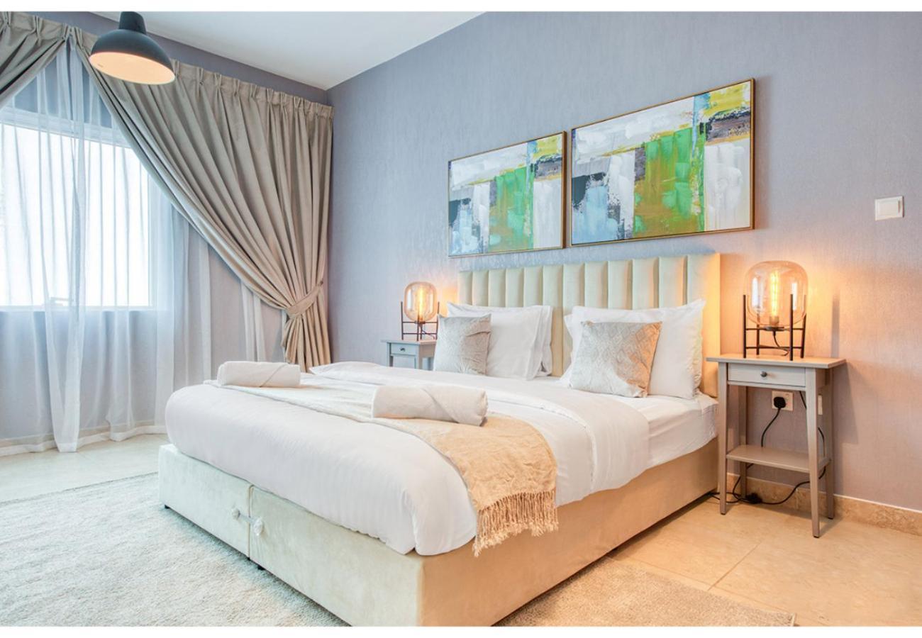 Luxury 1 Bedroom At Mag218 Marina By Pk Holidays *