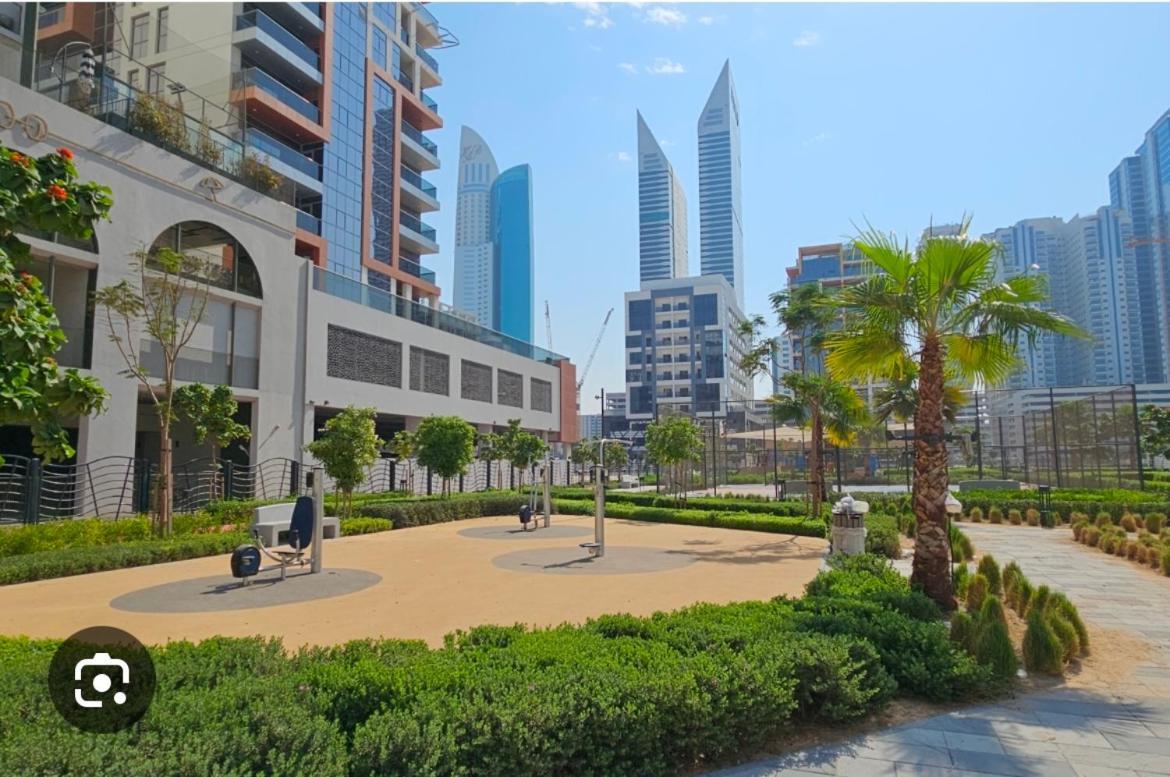Burj Khalifa View/ Cozy Apartment