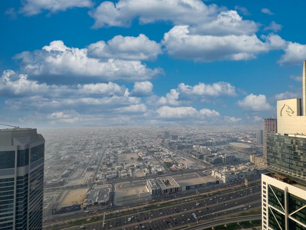 Spectacular Views On High Floor With Infinity Pool *