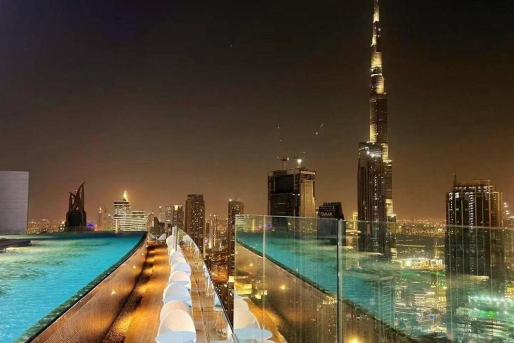 Apartment Spectacular Views On High Floor With Infinity Pool *