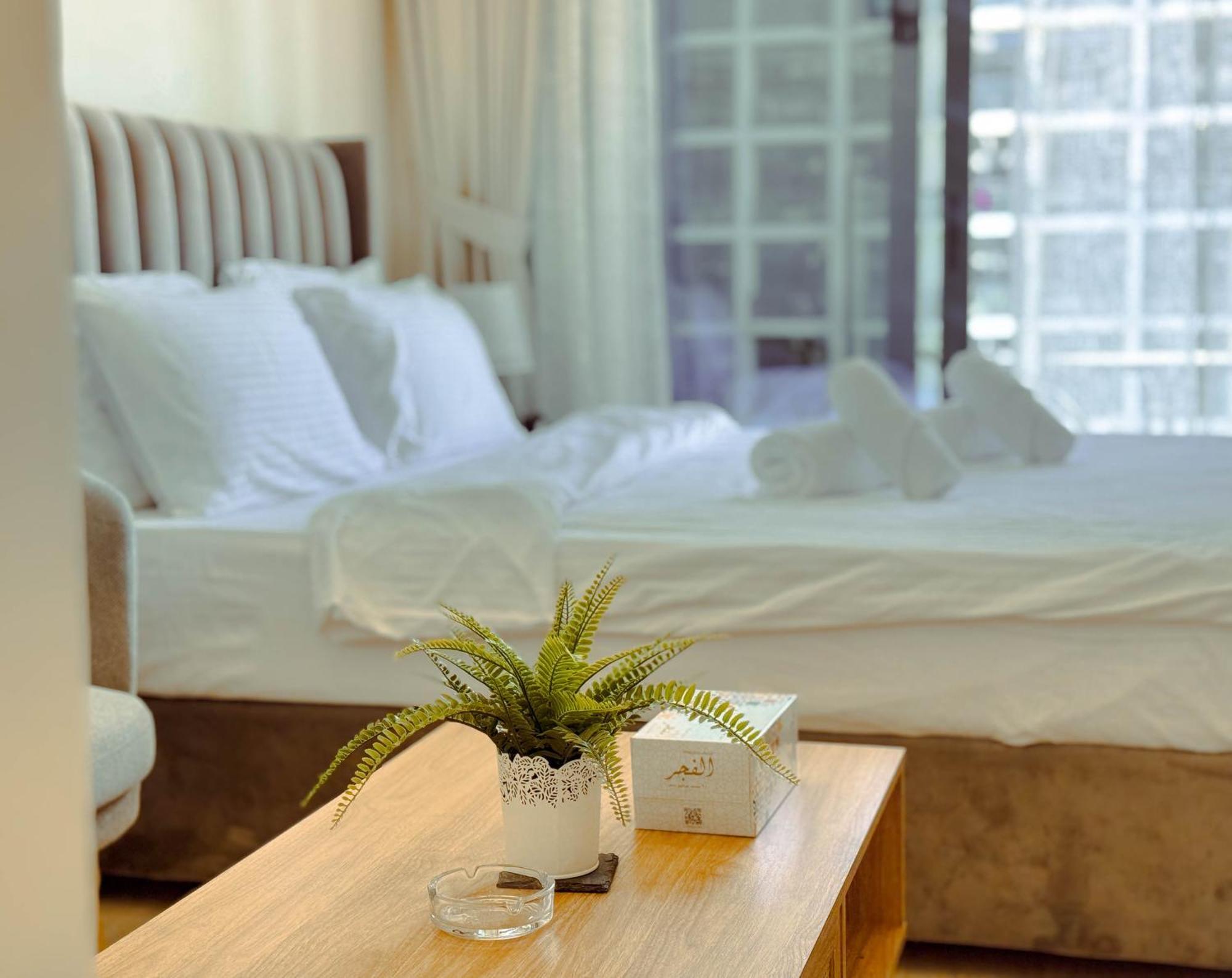 Cozy Near Downtown Apartment *