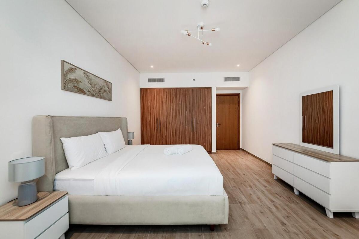 Walk Planet View 1br Apartment *