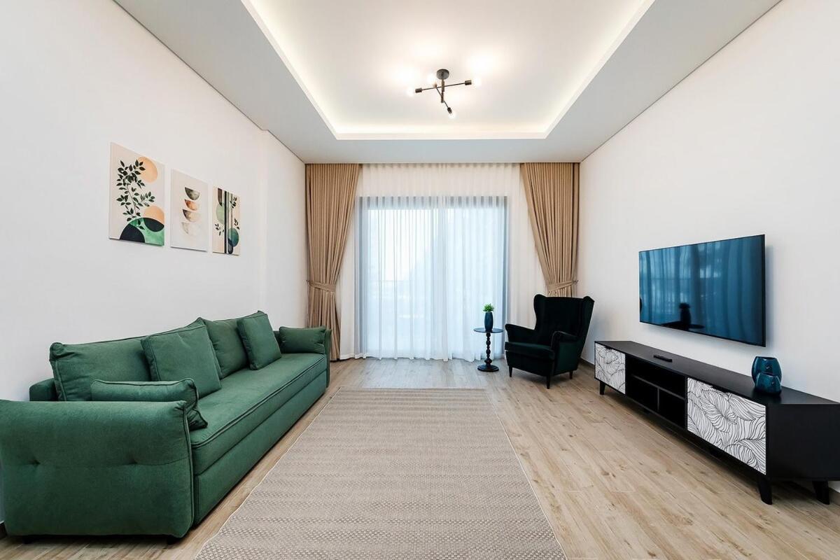 Apartment Walk Planet View 1br Dubai