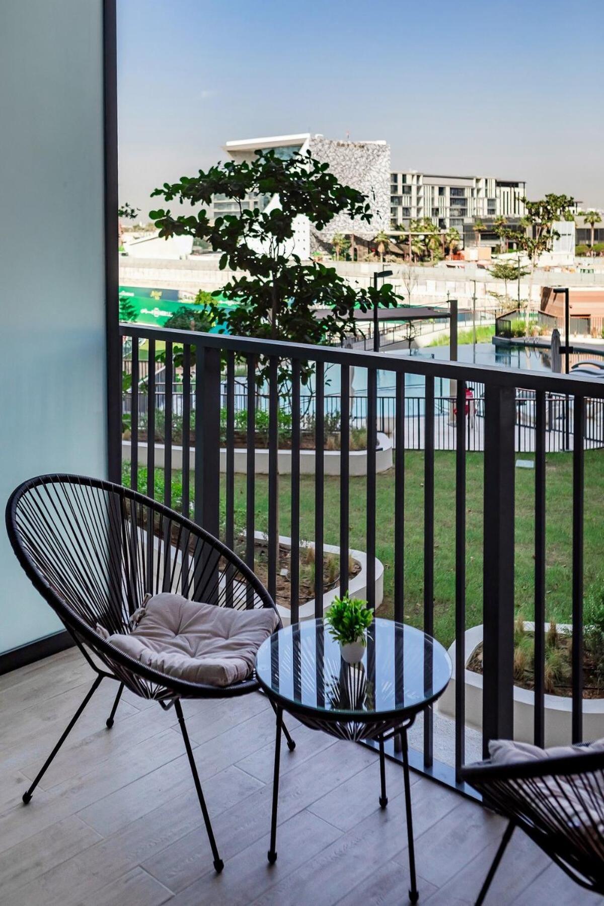 Apartment Walk Planet View 1br Dubai