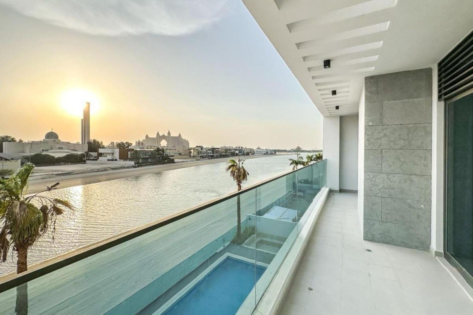 Villa World Class Luxurious 8 Bdr - In Palm Jumeriah *