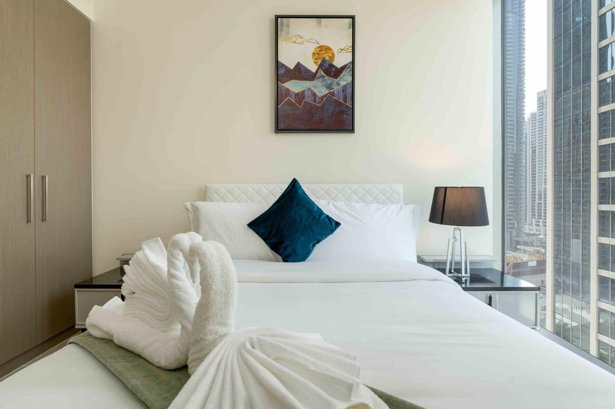 Apartment Elegant Escapes - 3b In Heart Of Downtown,