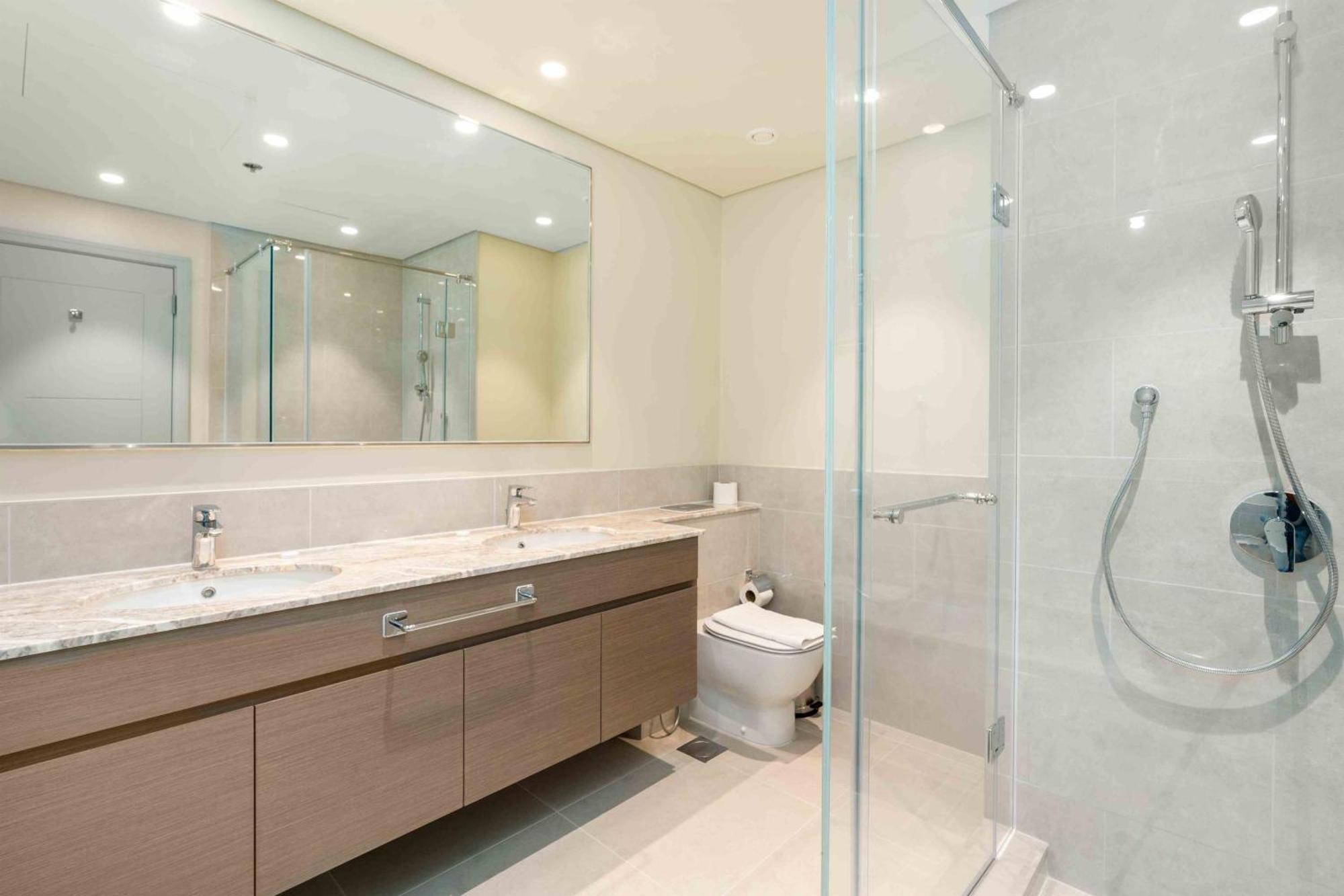 Apartment Elegant Escapes - 3b In Heart Of Downtown, Dubai