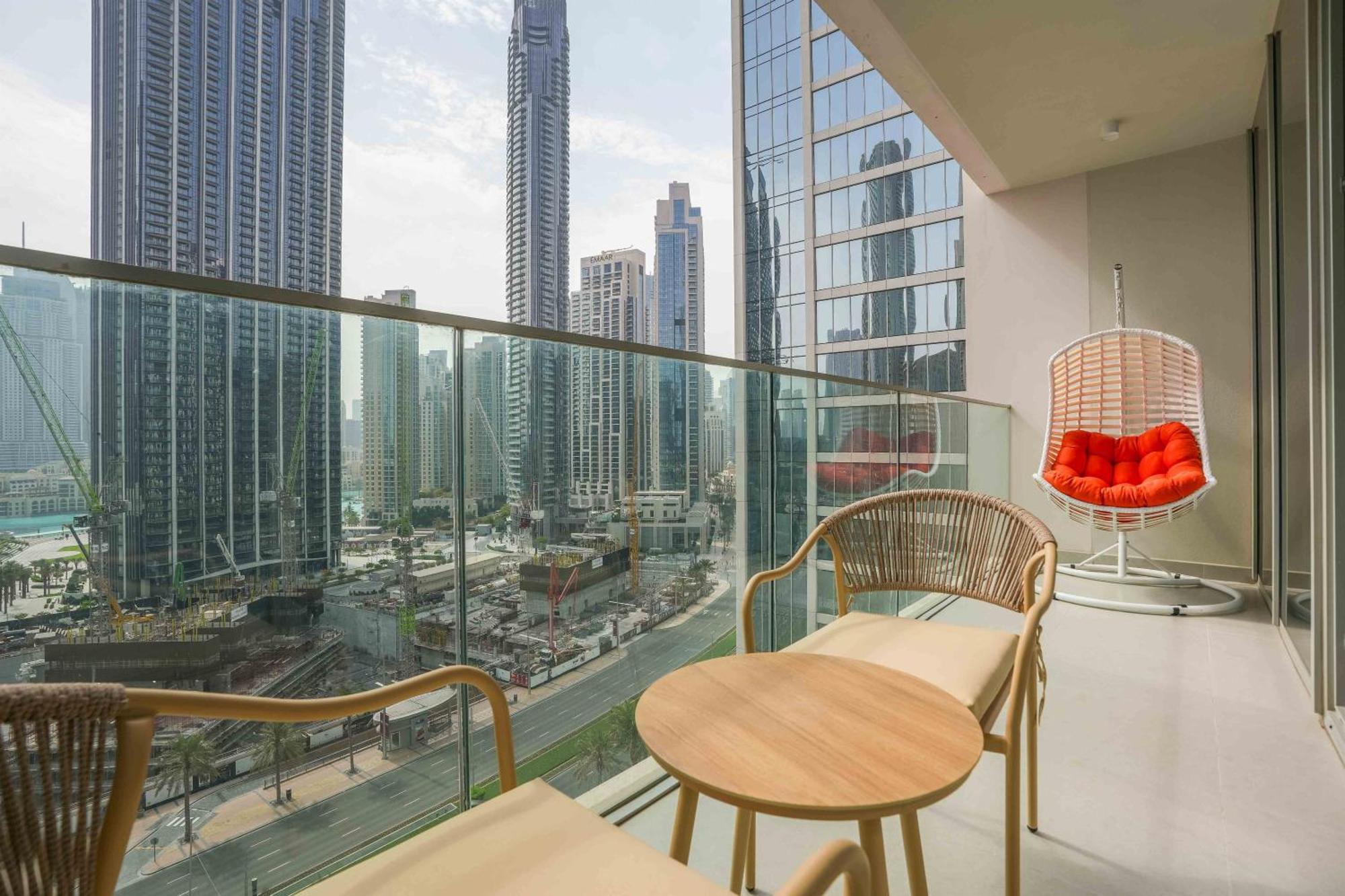 Elegant Escapes - 3b In Heart Of Downtown, * Dubai
