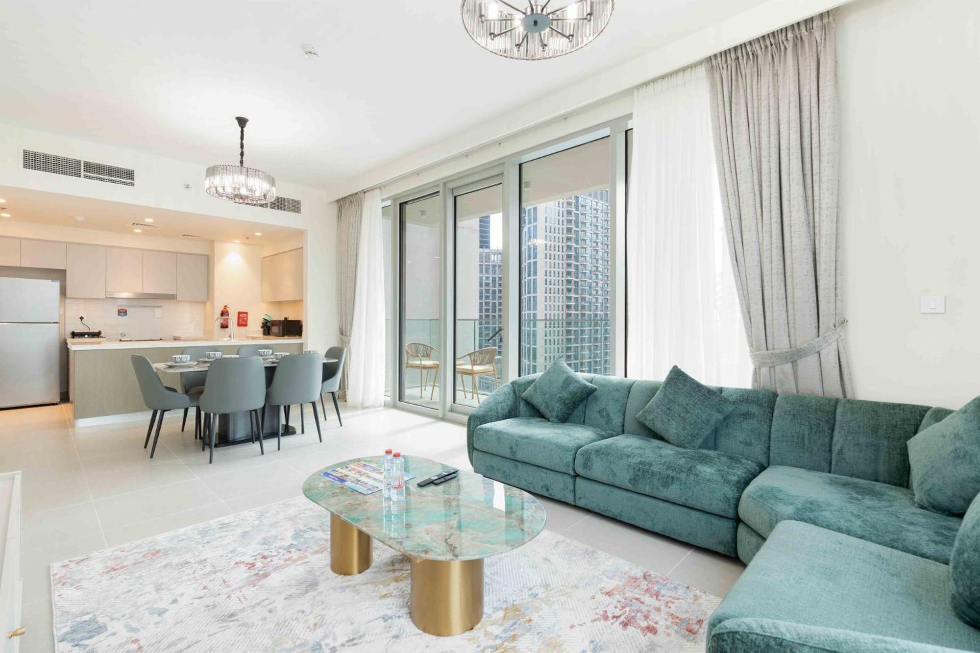 Elegant Escapes - 3b In Heart Of Downtown, *