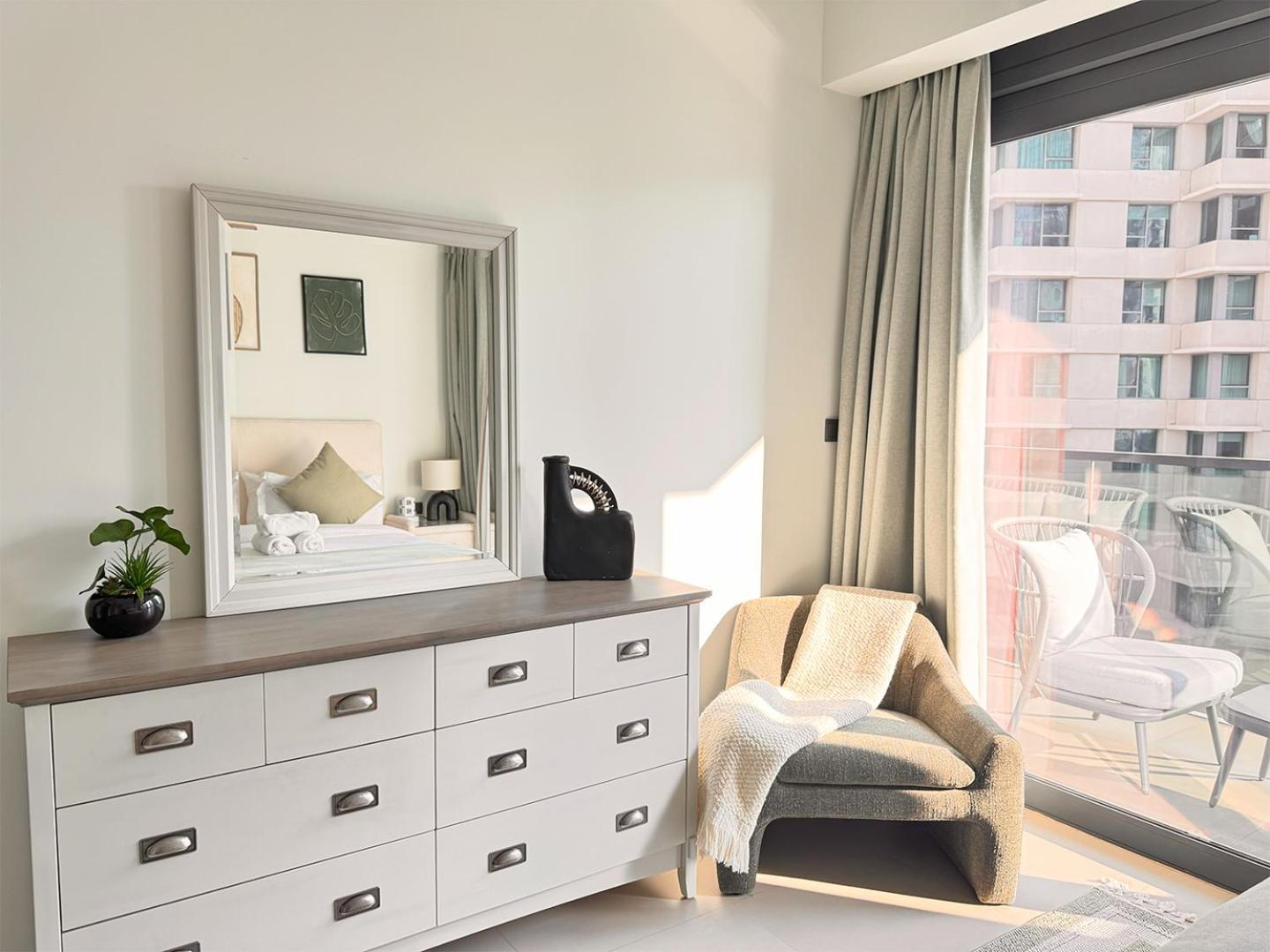Avalonstay - Luxury 1br In Downtown Dubai-brand New-burj Khalifa & Fountain Views From Pool *