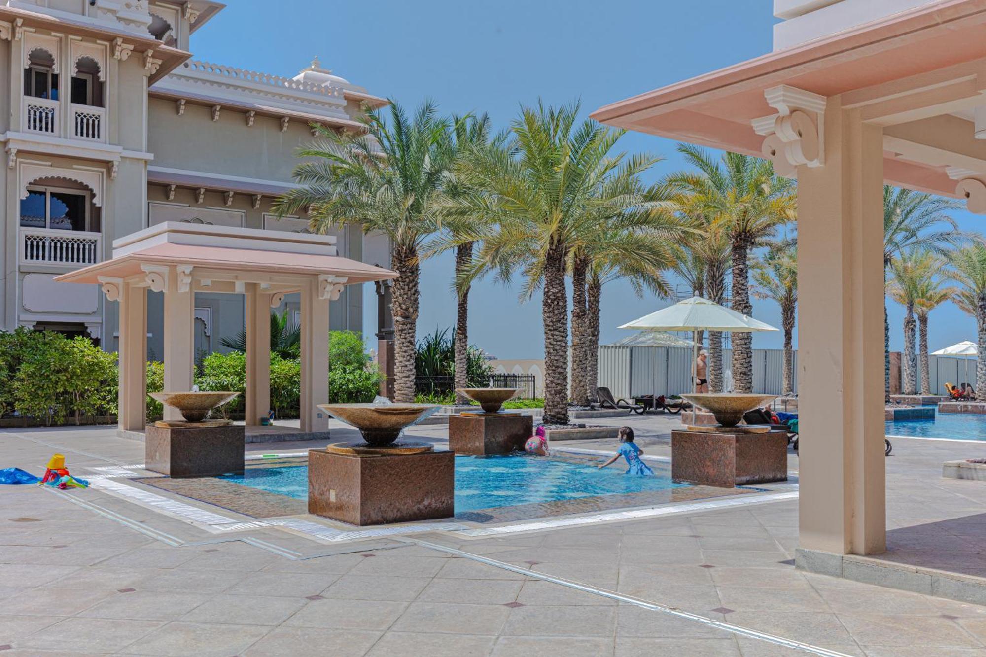 Spacious New 2 Bdr, Pool And Access Apartment Dubai