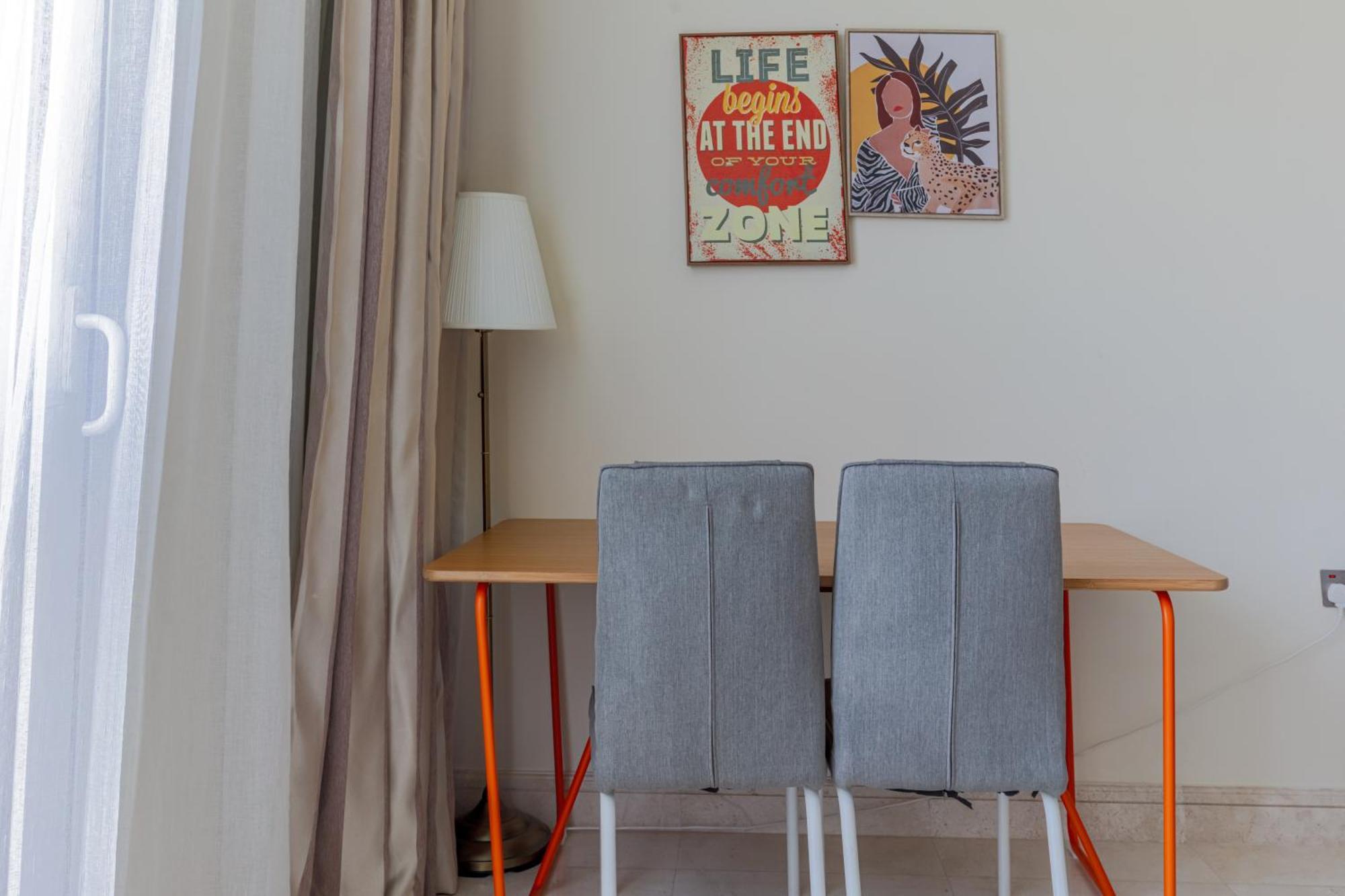 Spacious New 2 Bdr, Pool And Access Apartment
