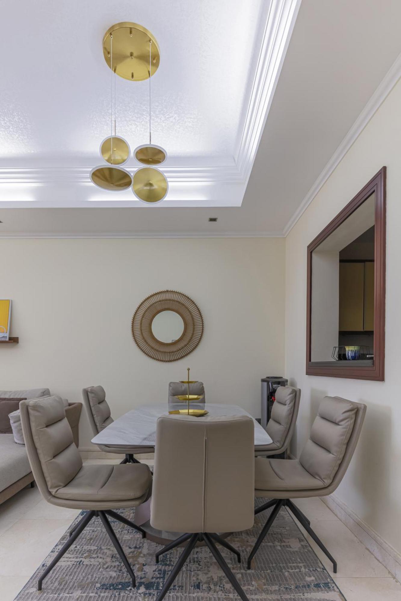 Spacious New 2 Bdr, Pool And Access *