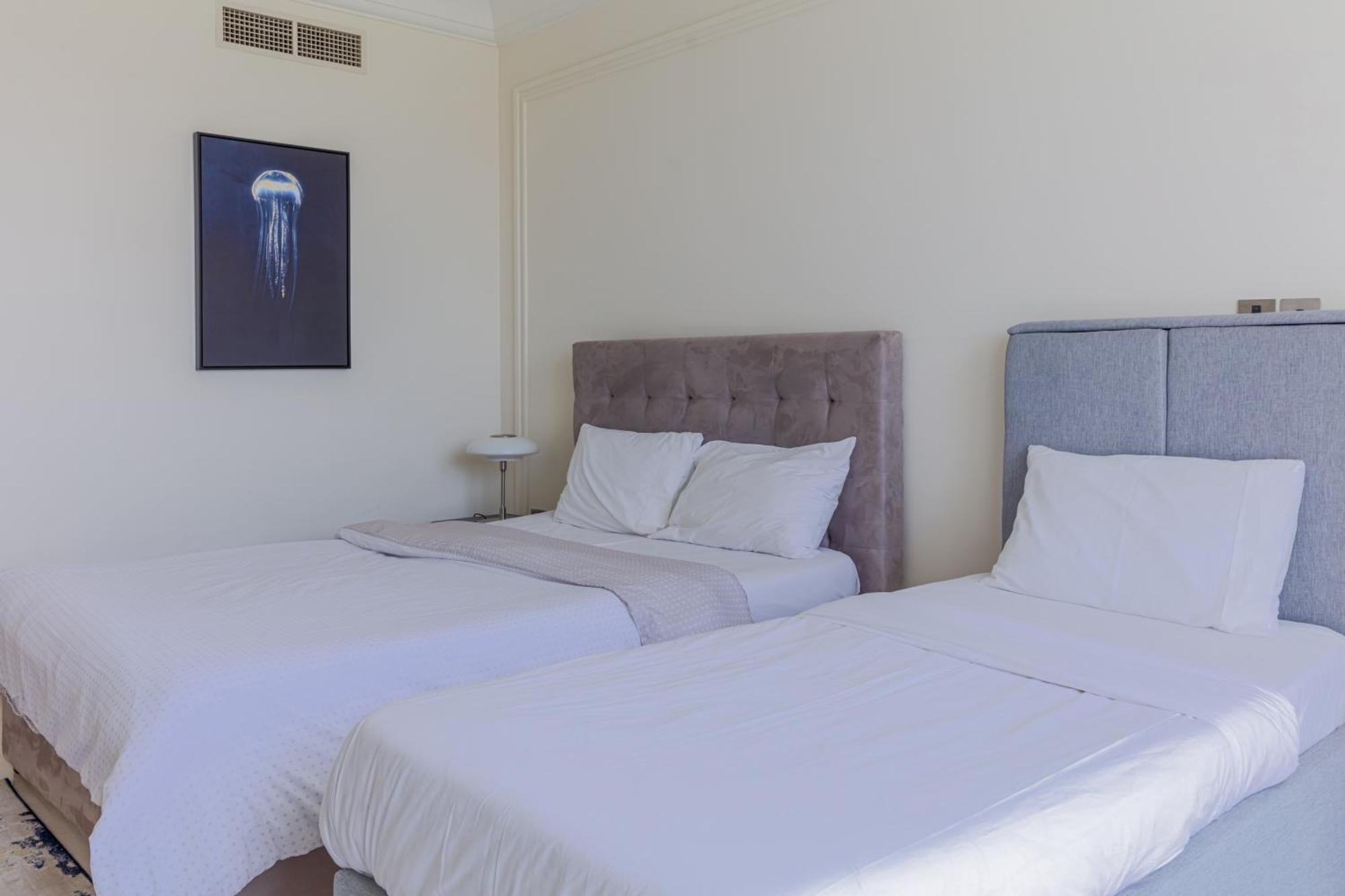 Spacious New 2 Bdr, Pool And Access Dubai