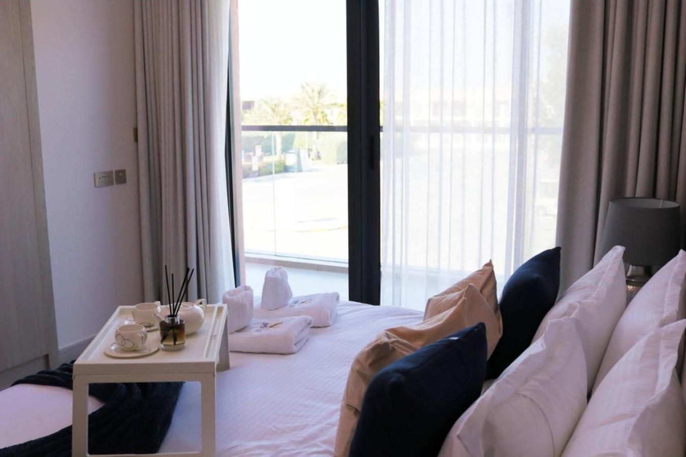 3br With Private Garden In Calero Damac Hills By Vibel Villa