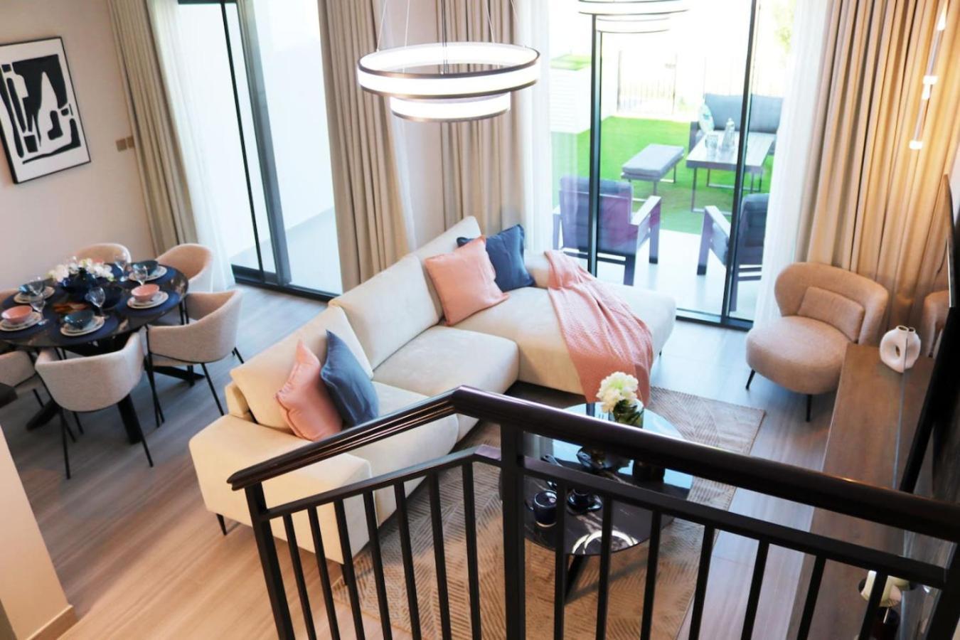3br With Private Garden In Calero Damac Hills By Vibel *