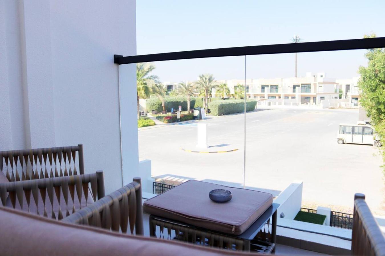 3br With Private Garden In Calero Damac Hills By Vibel Villa *