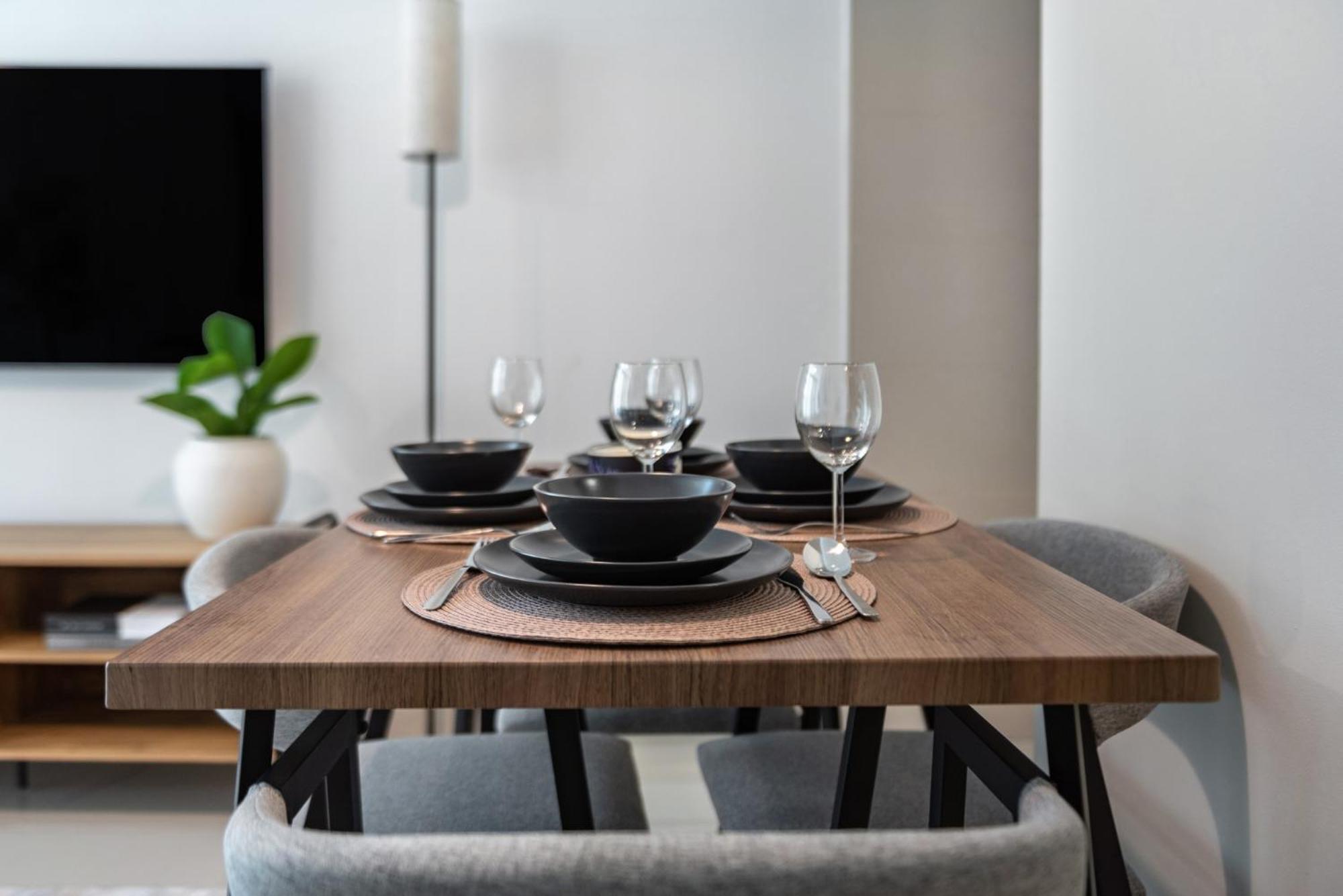 Shoresinn - A Sublime In Marina Apartment