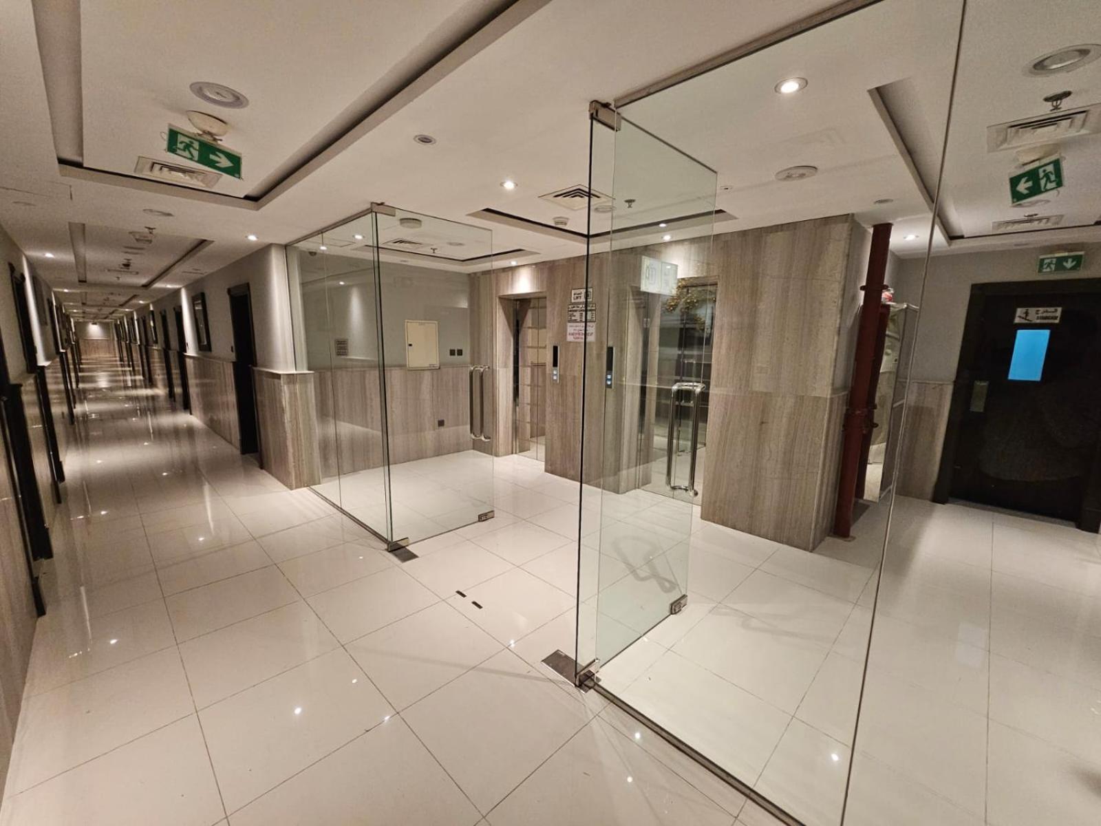 Al Manara Premium Shk Zayed * Dubai