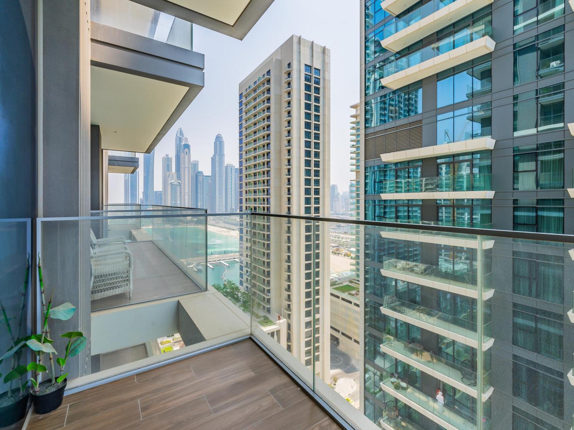 Apartment Seabreeze Escape-serene 2br -private Access