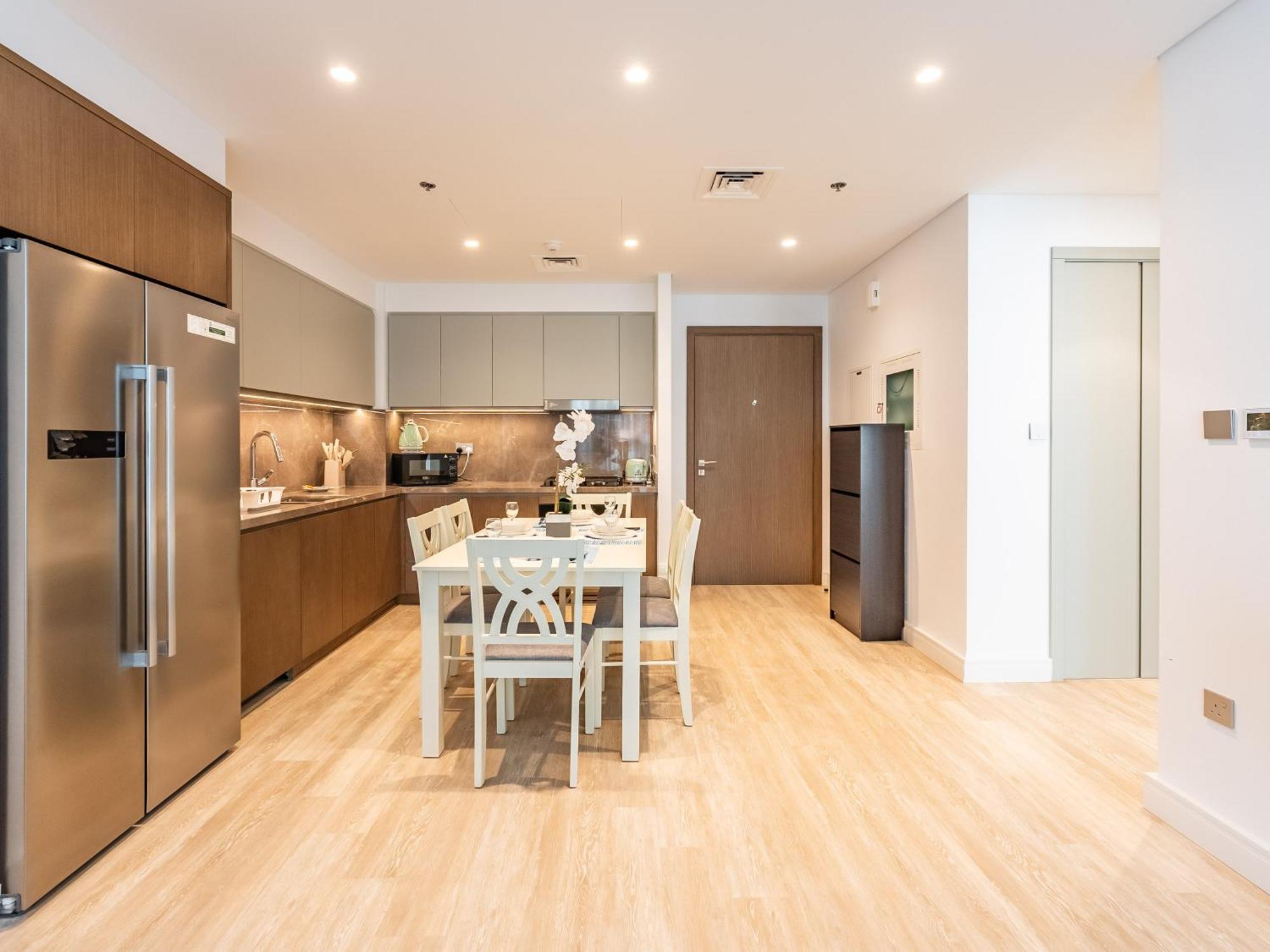 Apartment Seabreeze Escape-serene 2br -private Access *