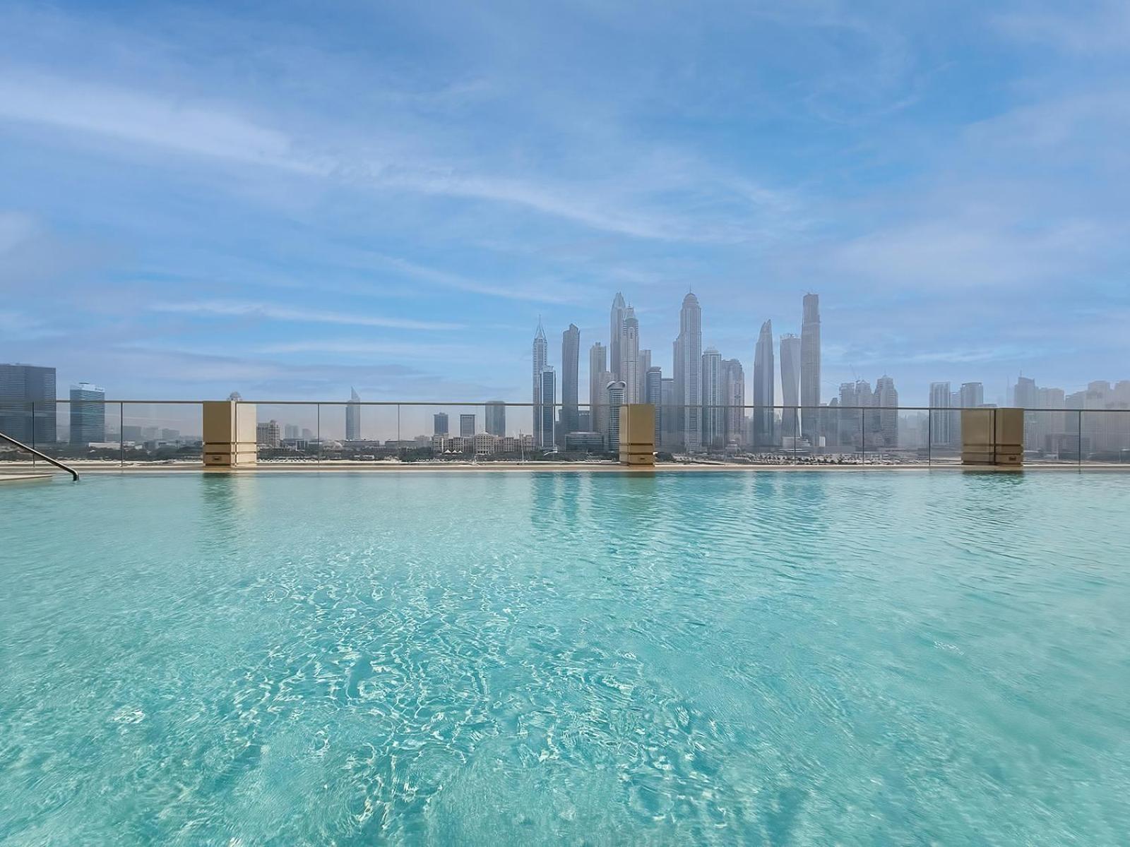 Stunning Sea View Dubai