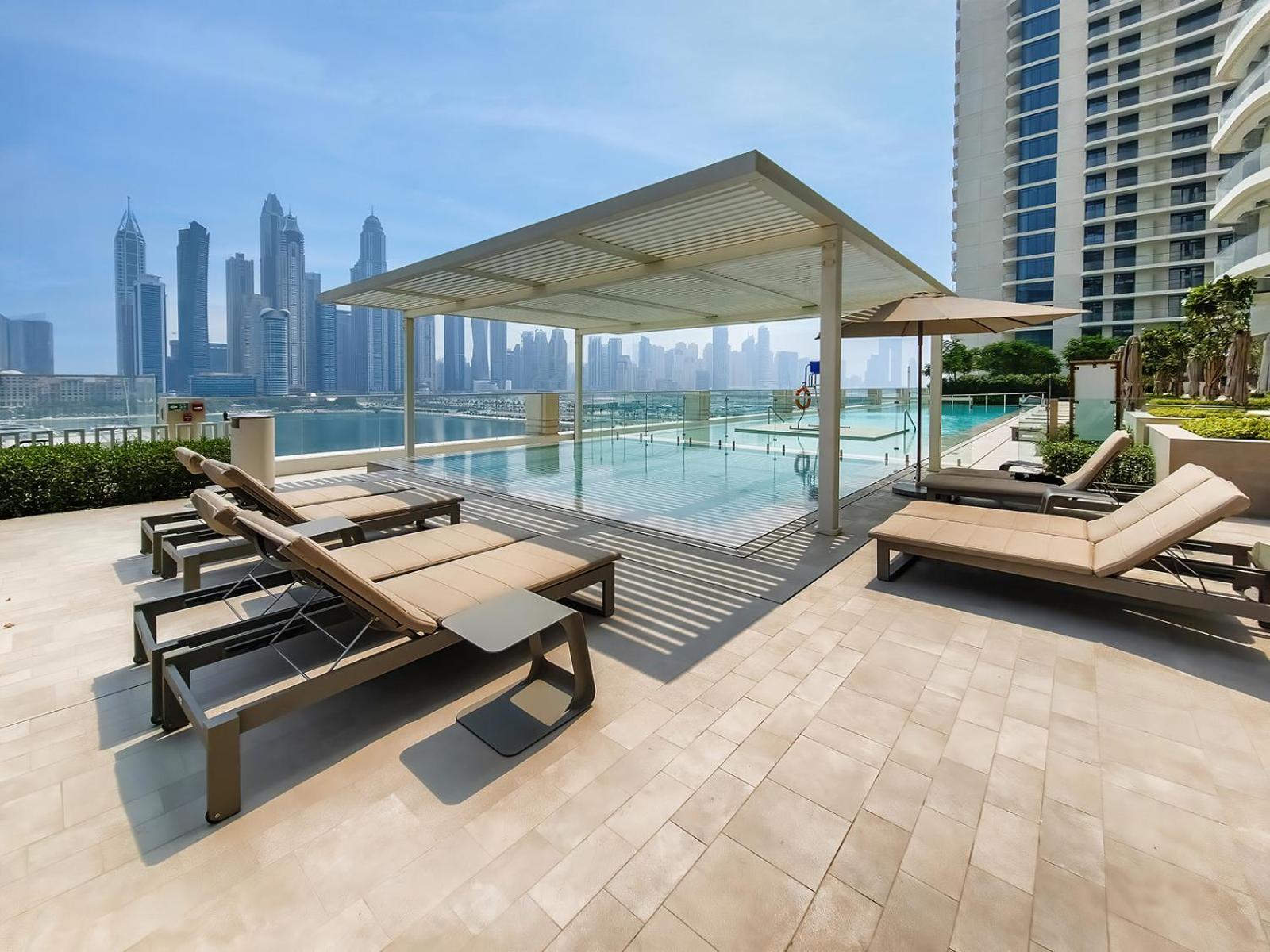 Stunning Sea View Apartment Dubai