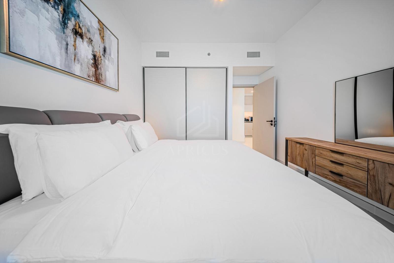 Apartment Stunning Sea View