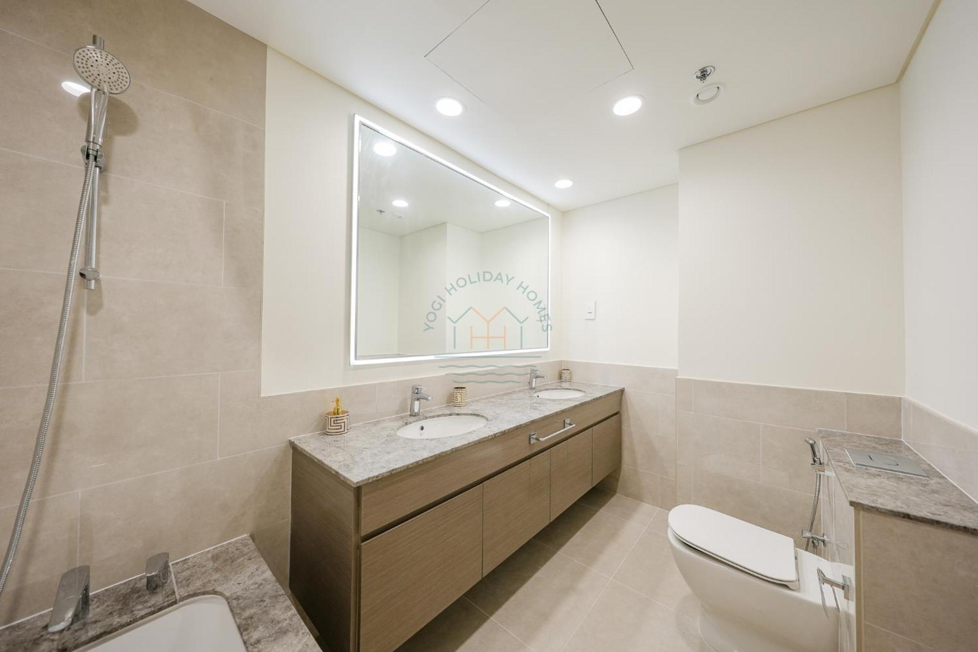 Luxe - Stylish 2br Downtown Escape Apartment *