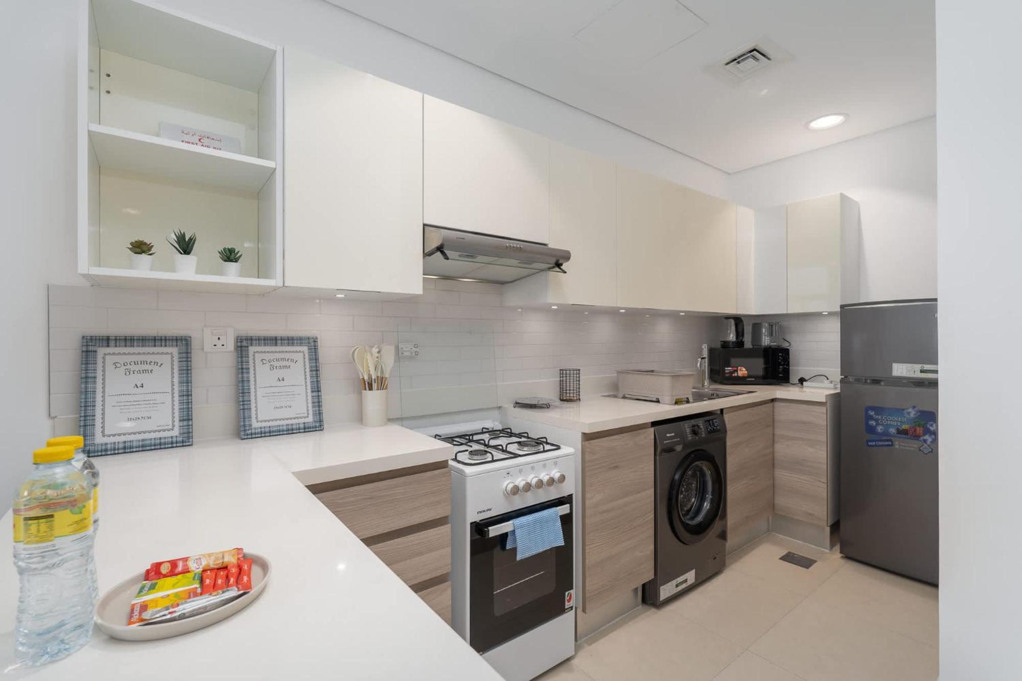 Splendid 1 Bedroom Flat In Iris Amber Al Jaddaf Apartment