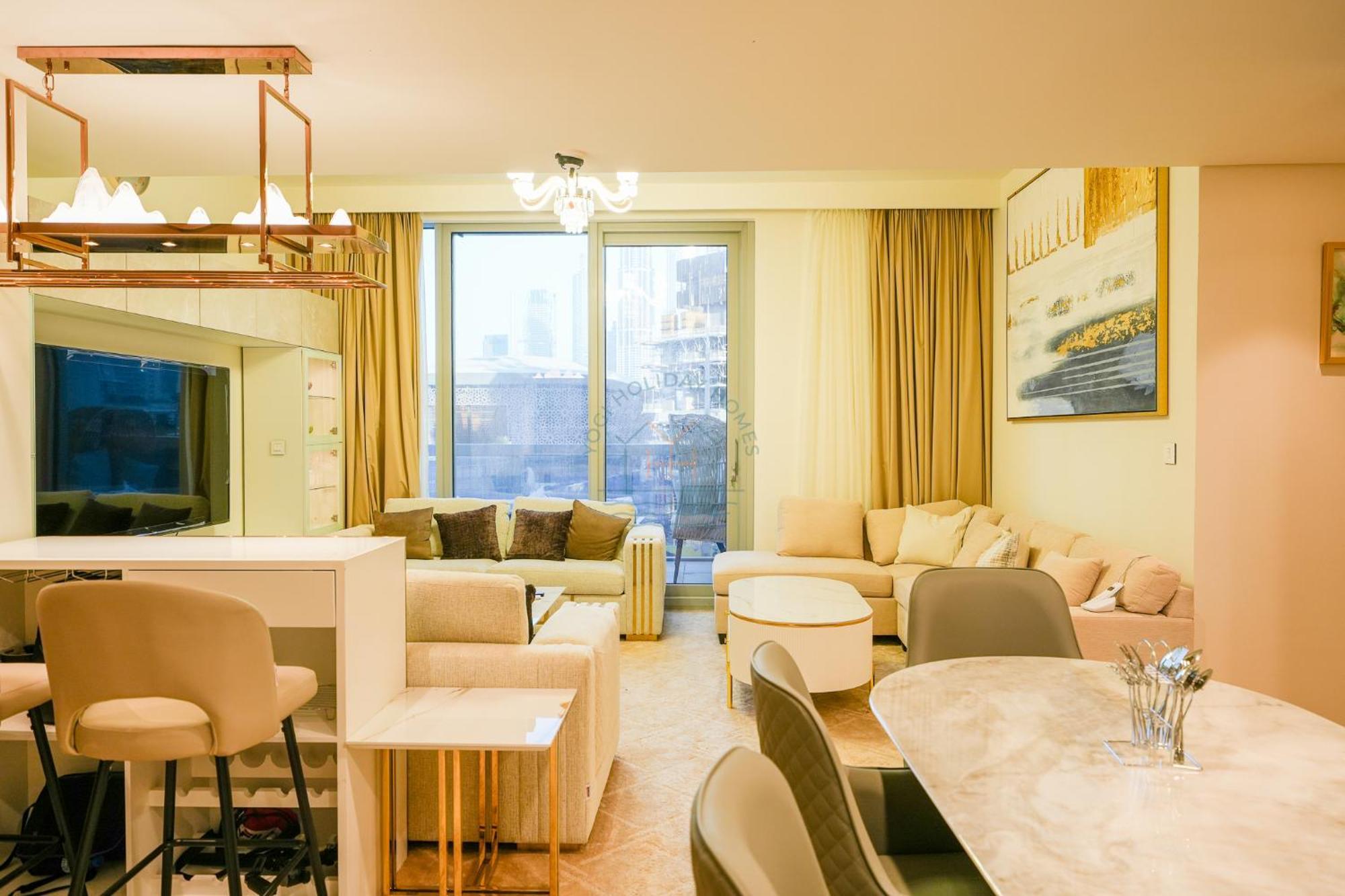 Luxe - Stylish 2br Downtown Escape * Dubai