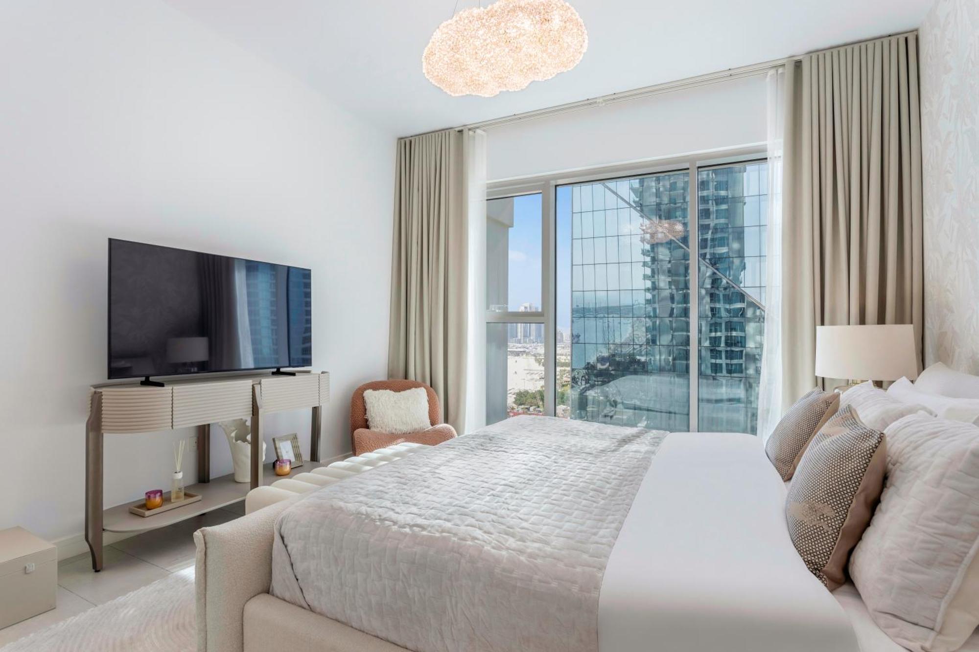 Exquisite 2br In La Vie Ultra-lux With Sea View Dubai