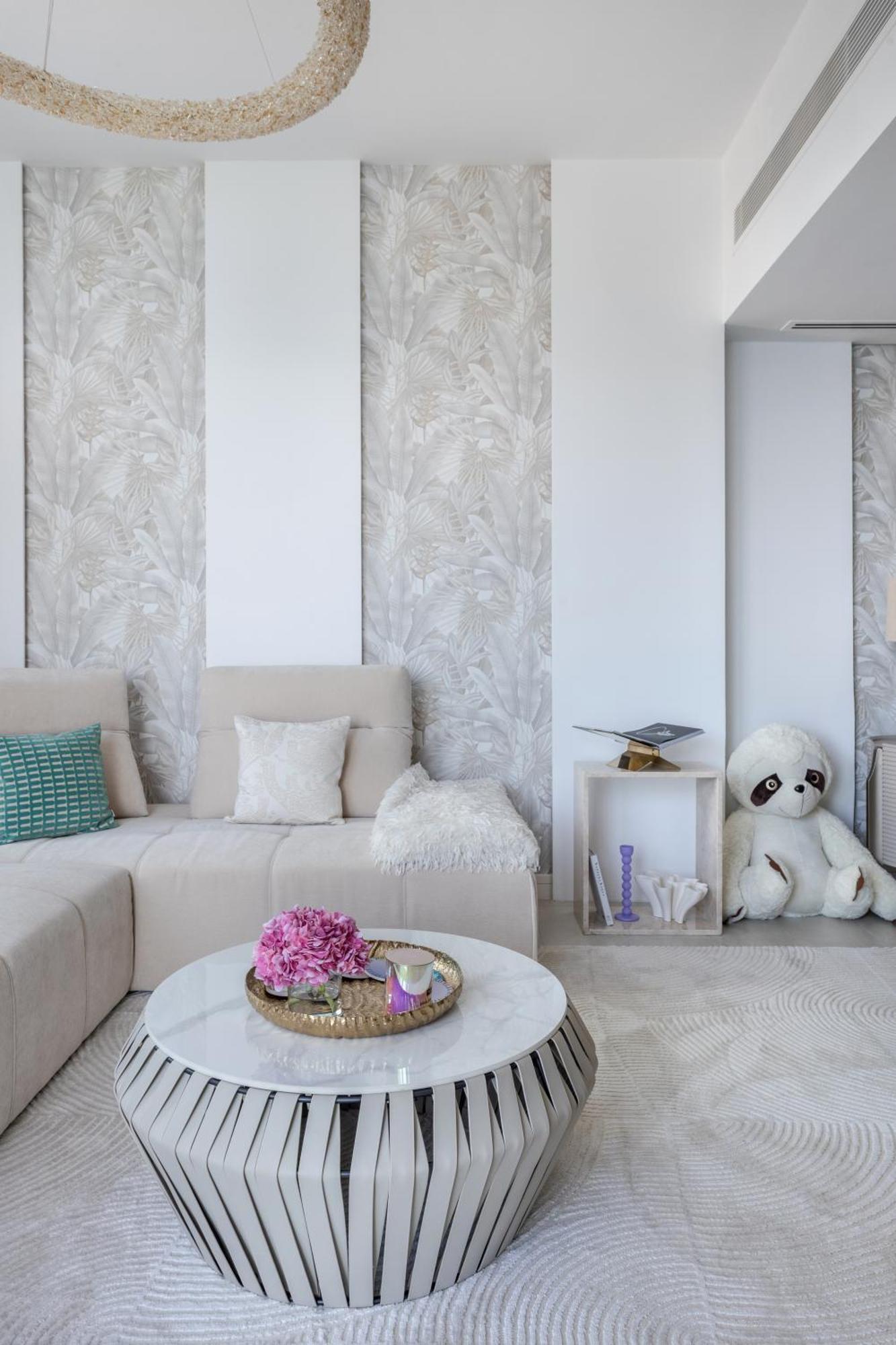 Exquisite 2br In La Vie Ultra-lux With Sea View Dubai