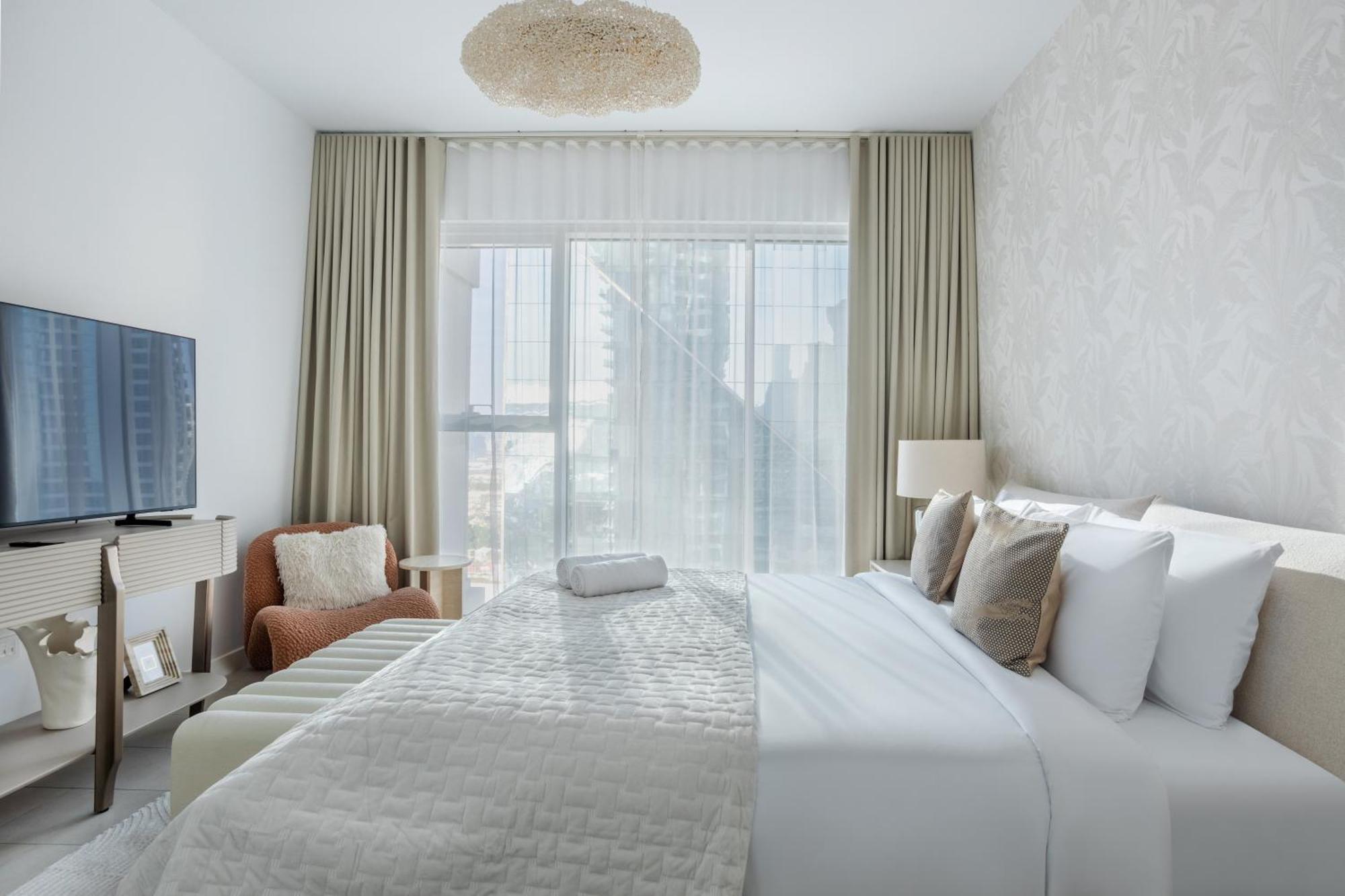Apartment Exquisite 2br In La Vie Ultra-lux With Sea View Dubai