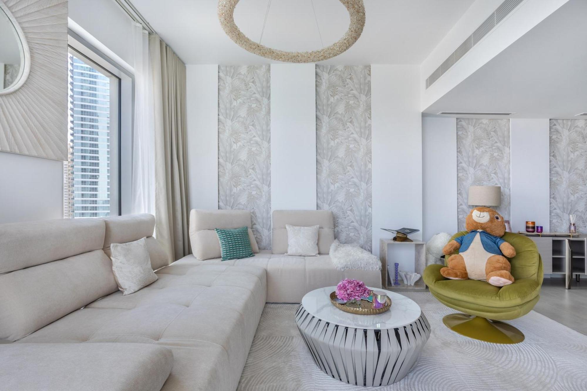 Exquisite 2br In La Vie Ultra-lux With Sea View