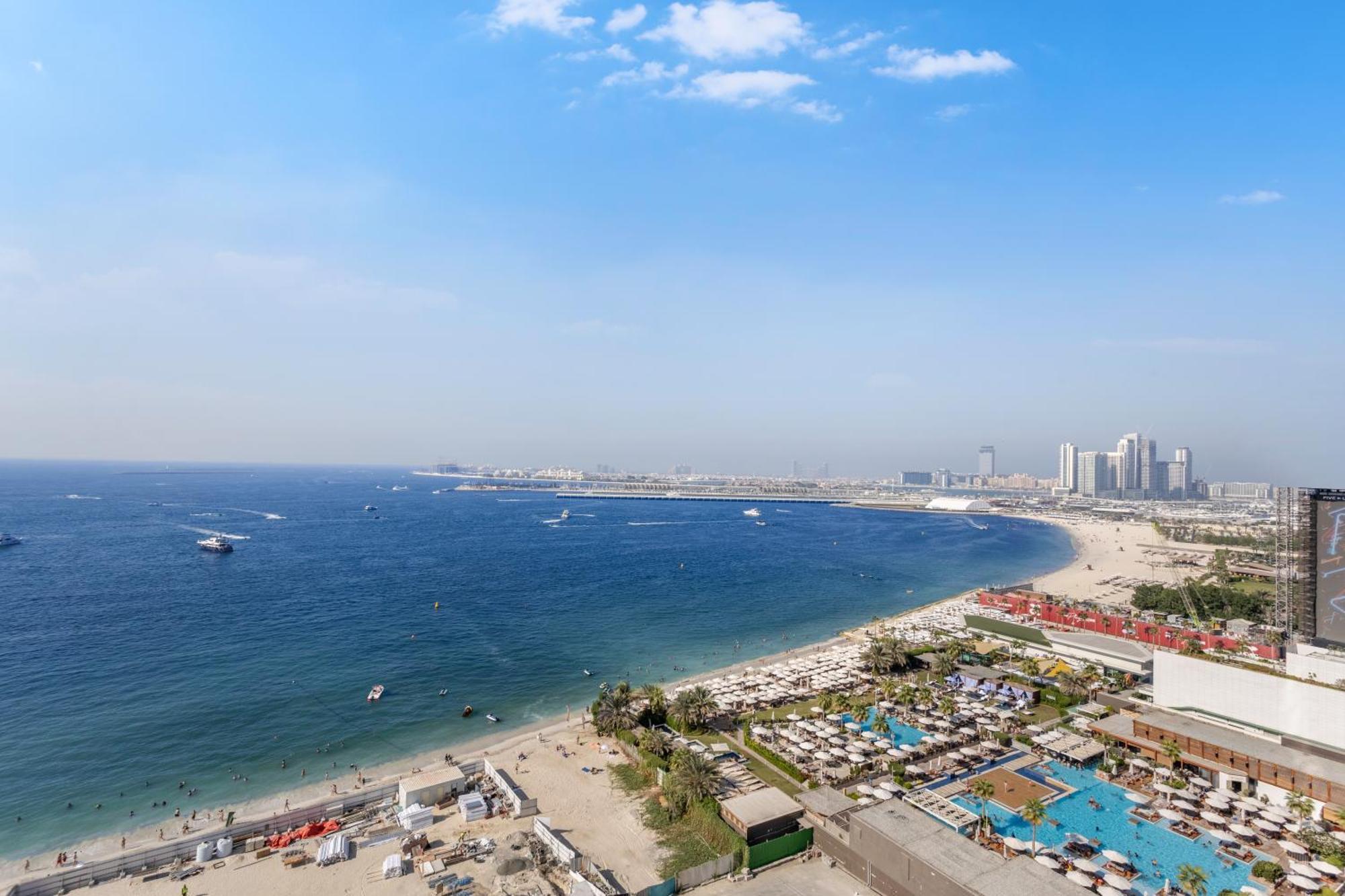 Exquisite 2br In La Vie Ultra-lux With Sea View