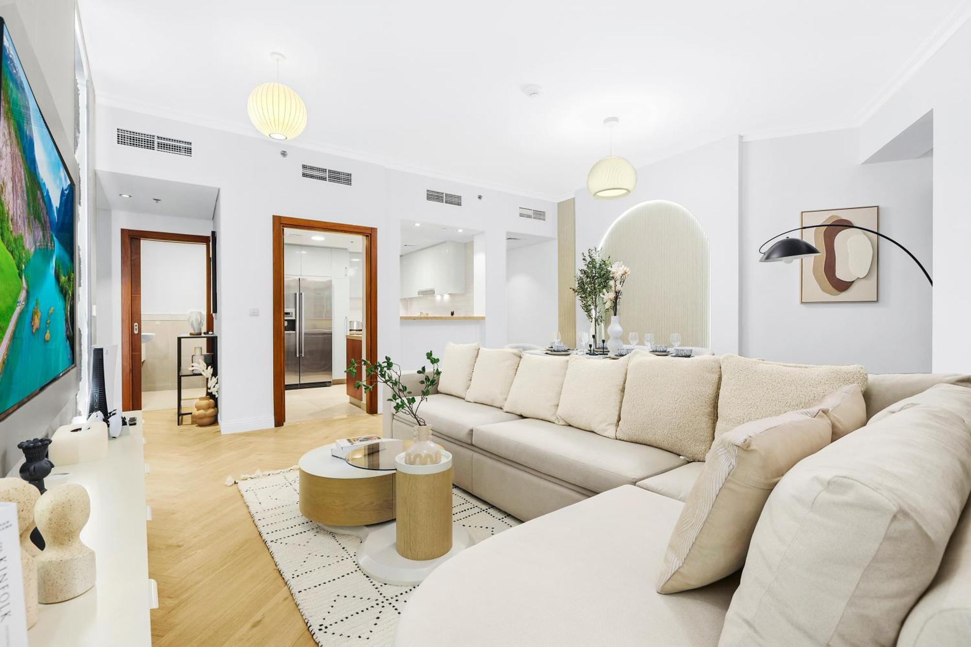 Apartment First Class 2br With Full Skyline & Sea View