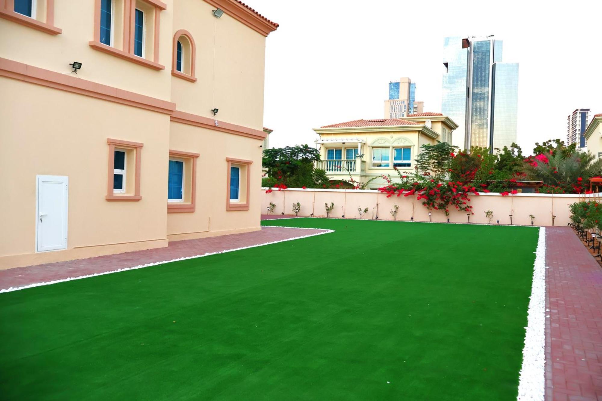 Fully Furnished Garden 2 Bedroom