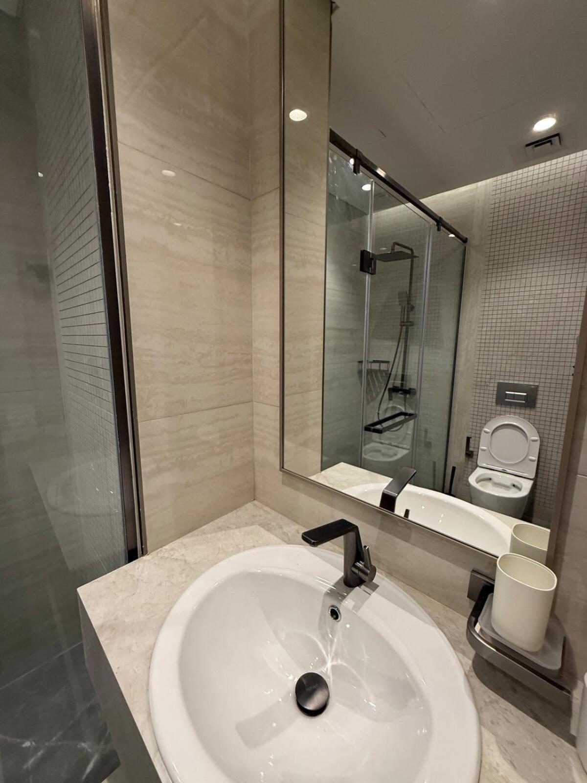 Luxurious 2-bedroom Business Bay * Dubai