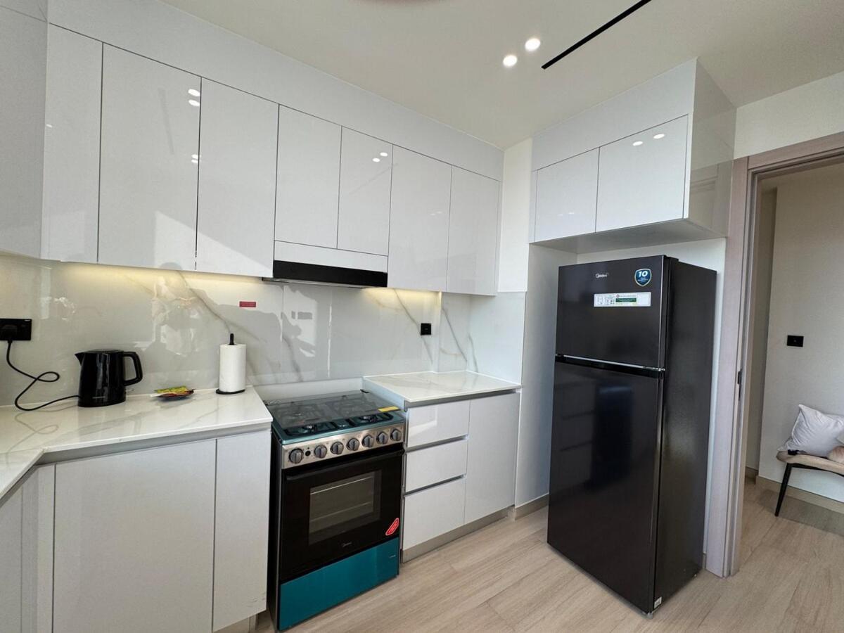 Ashri Hh Spacious In Jvc, Binghatti Luna * Dubai
