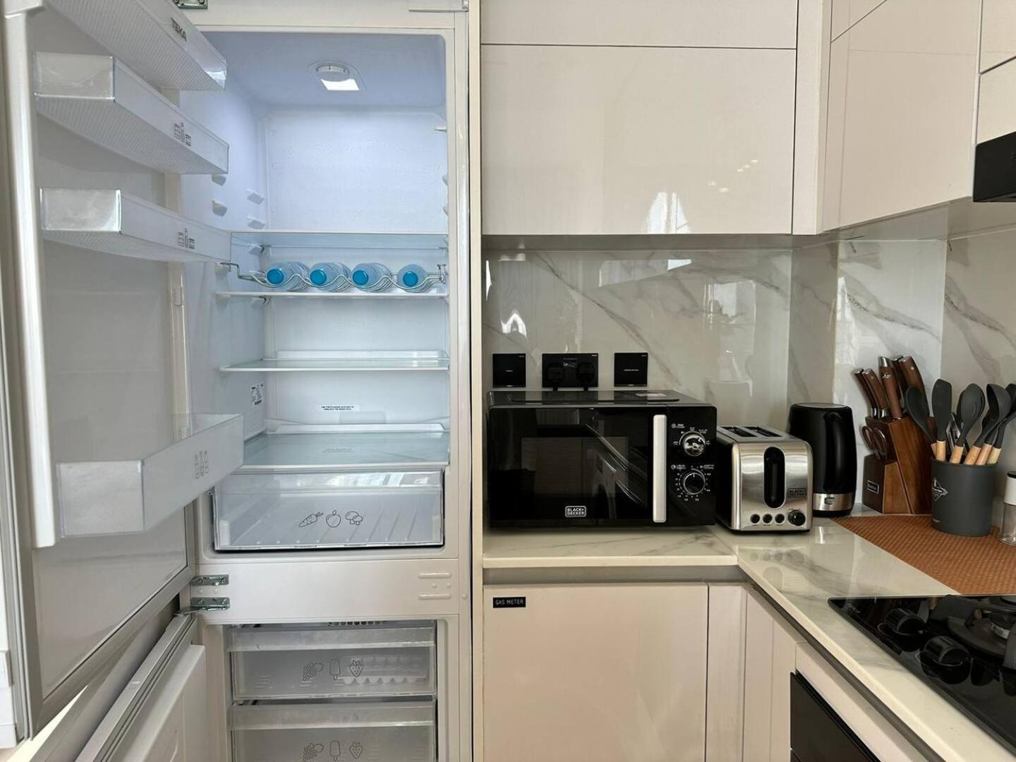 Apartment Gorgeous 1br In Jvc