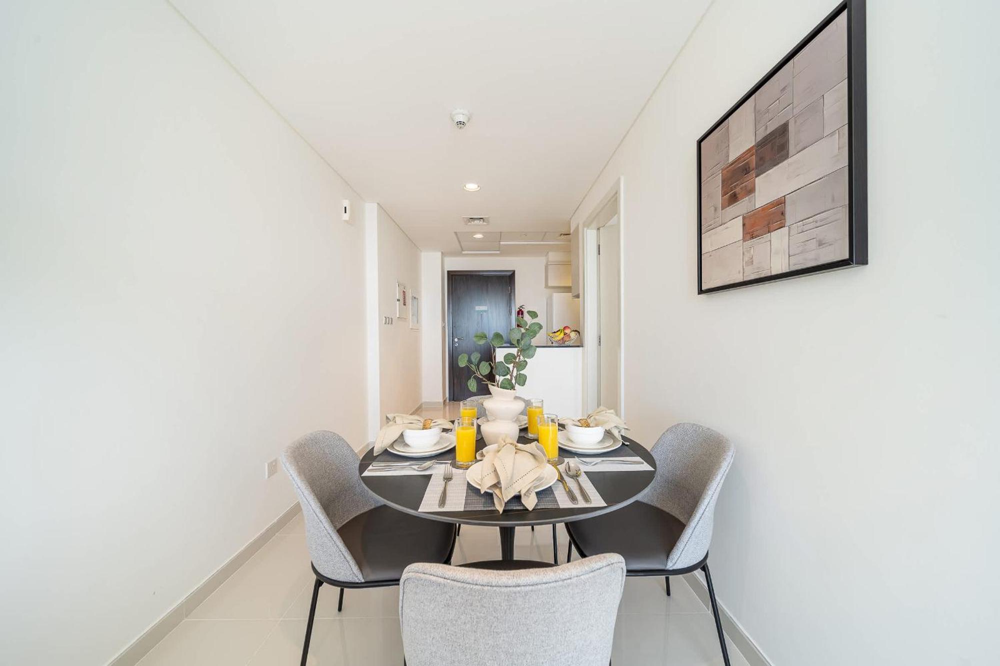 Airstay - Modern 1br - Full Golf Course Views - Monthly Offer Available