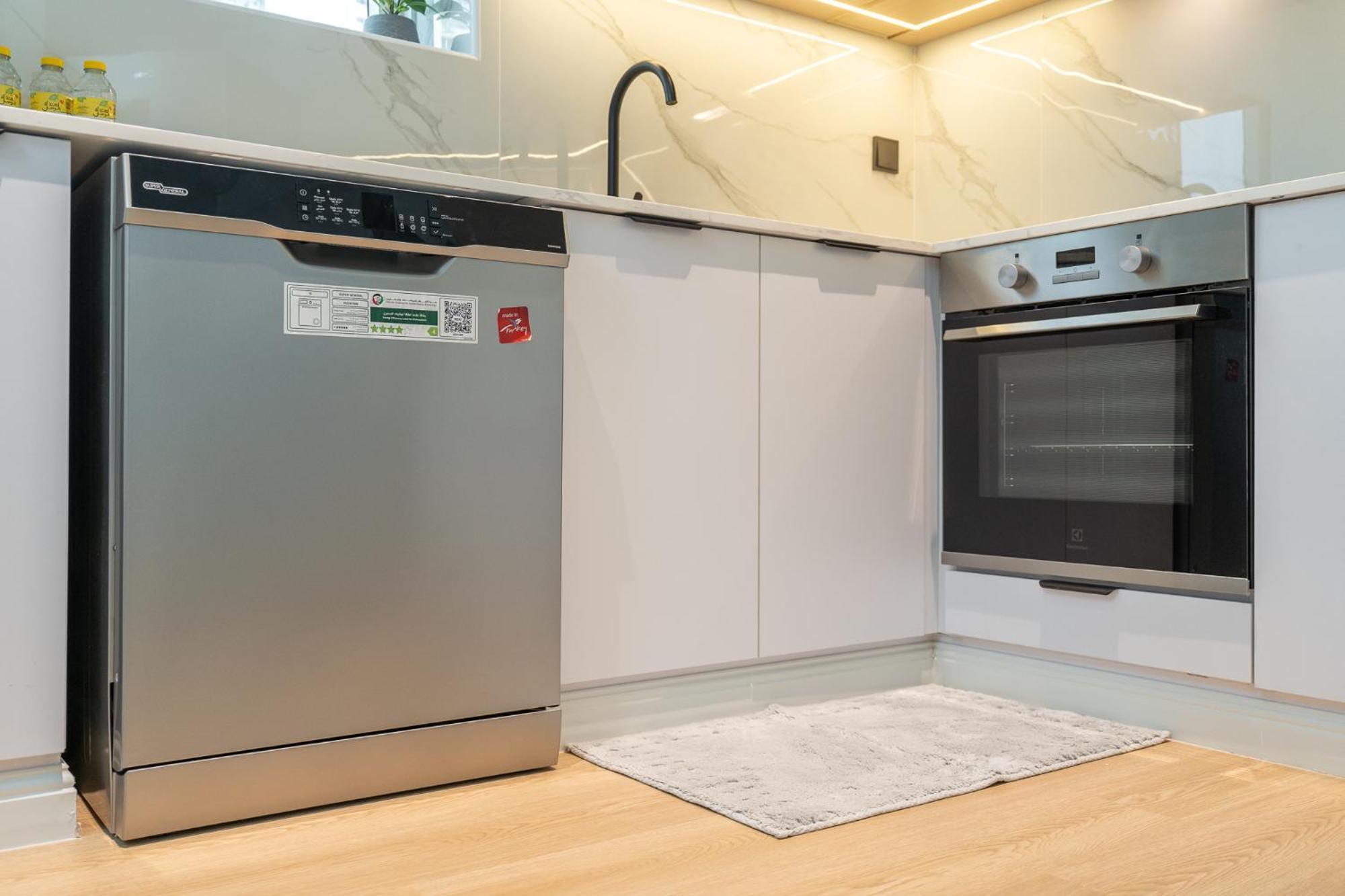 Sleeps 4 In 2 Bedroom In Gate 2