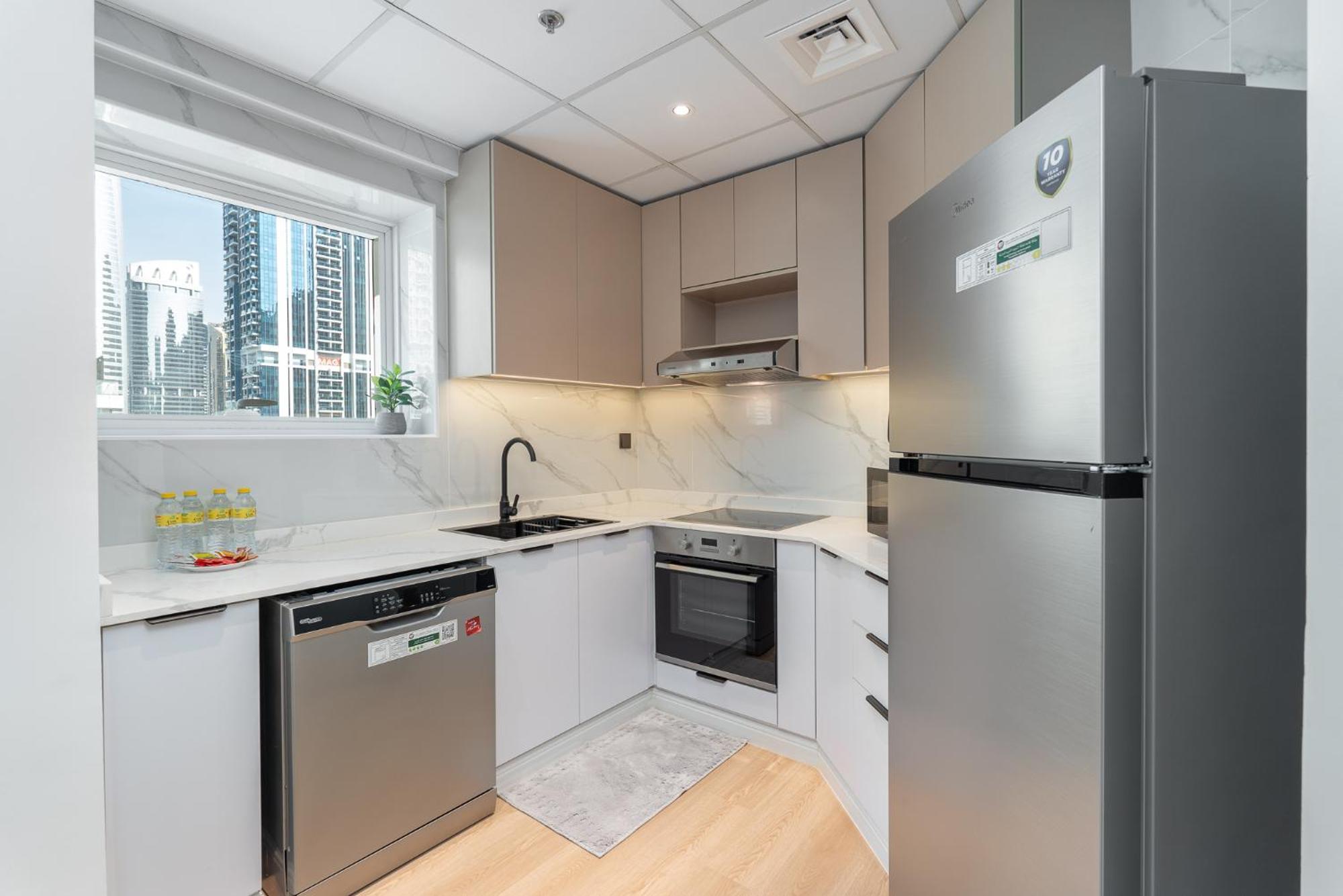 Apartment Sleeps 4 In 2 Bedroom In Gate 2 *