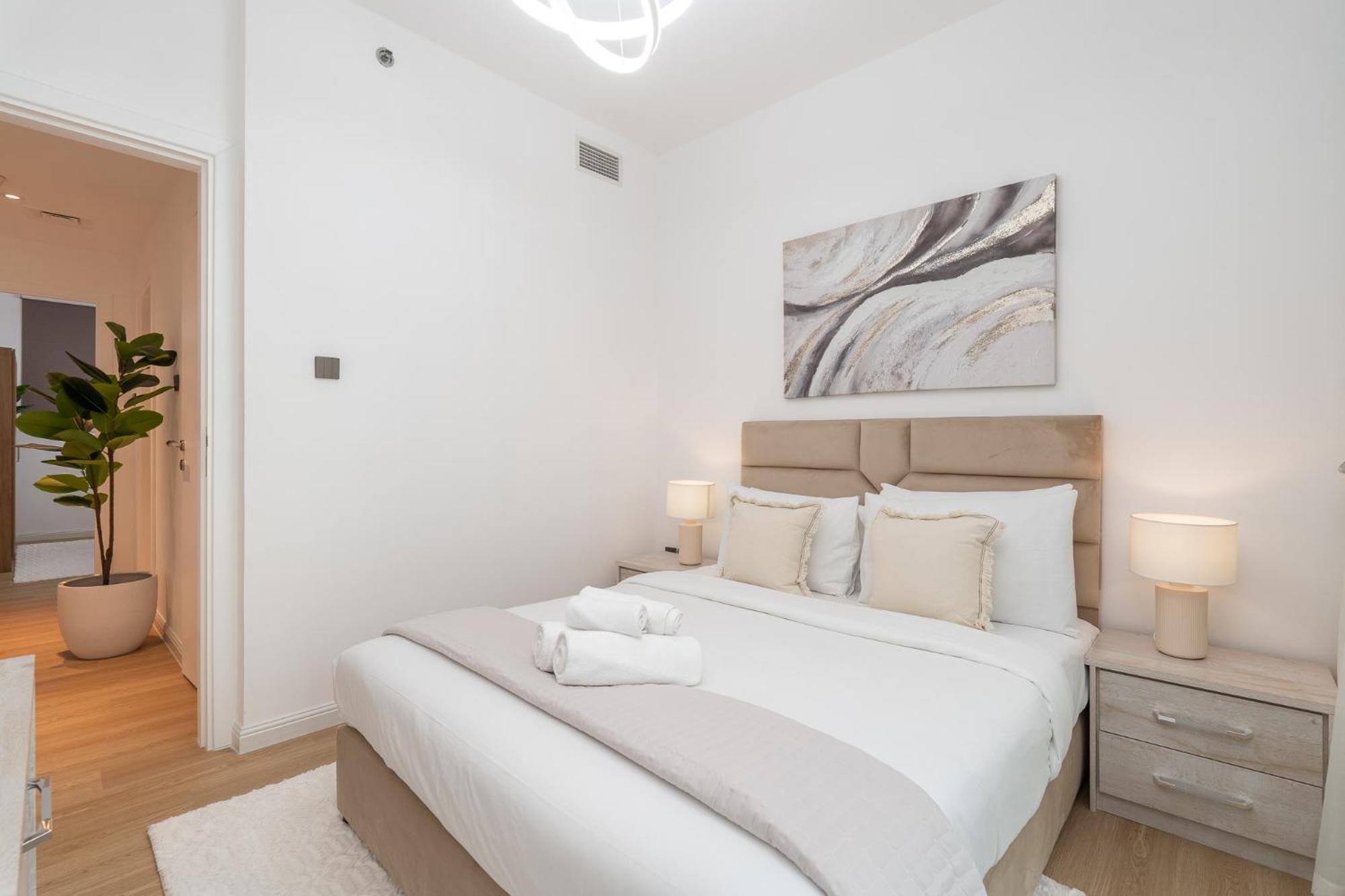 Sleeps 4 In 2 Bedroom In Gate 2 Dubai