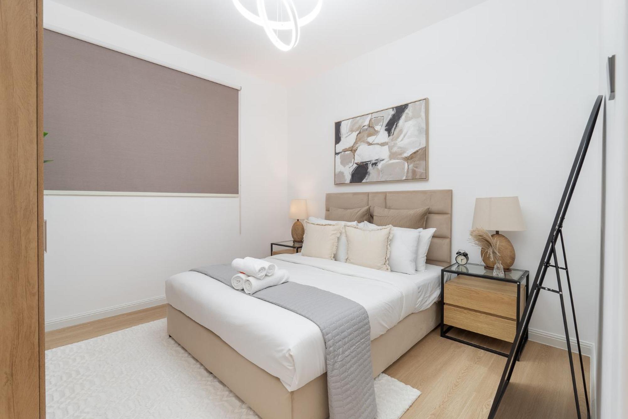 Sleeps 4 In 2 Bedroom In Gate 2 Apartment