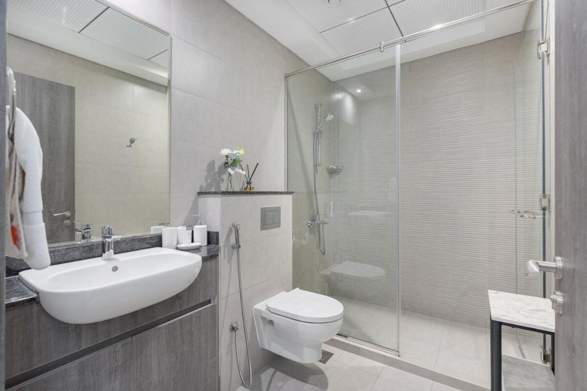 Bright And Warm 2-bedroom In Al Barsha Dubai